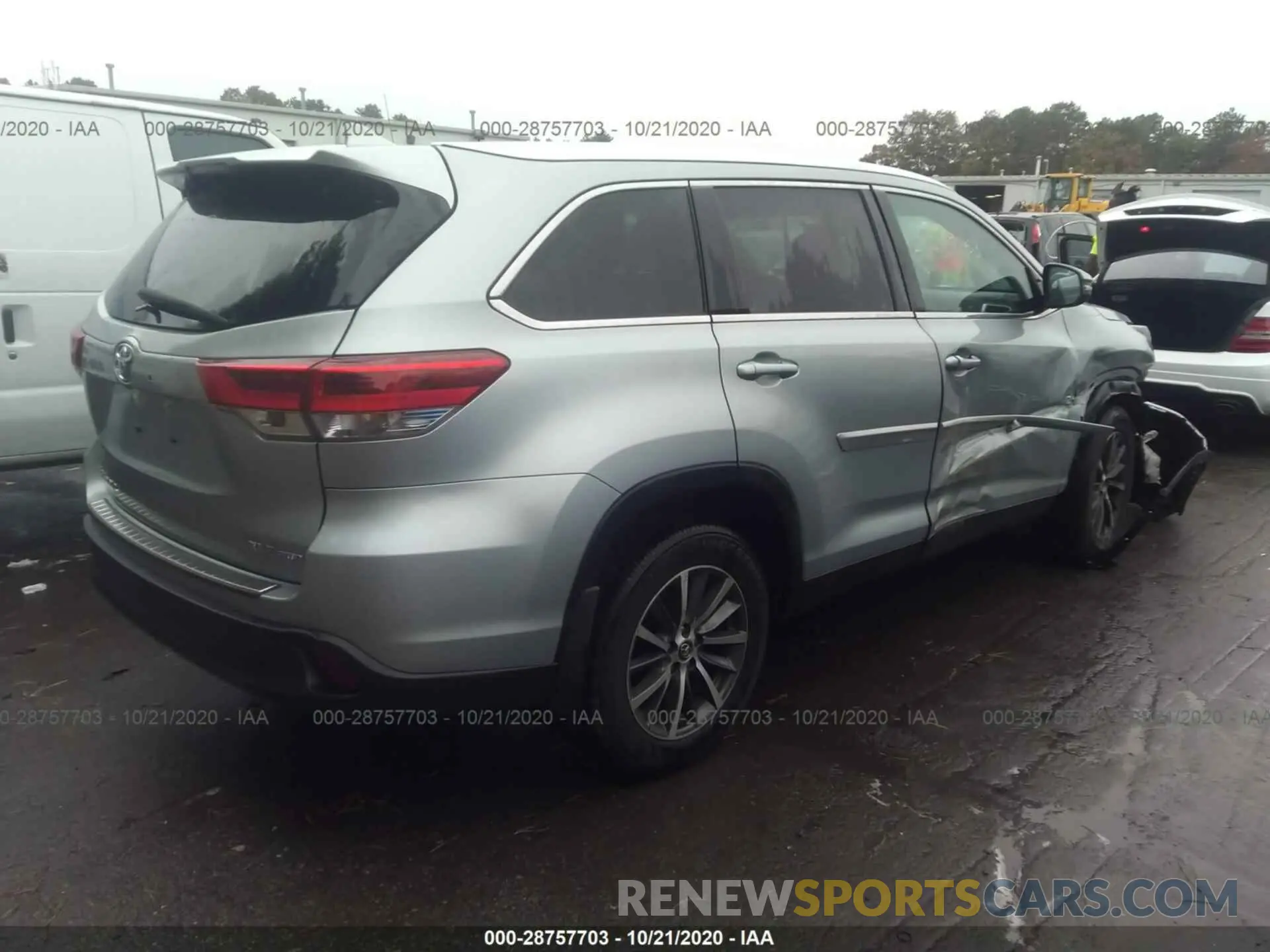 4 fotografías del automóvil dañado 5TDJZRFH8KS578066 TOYOTA HIGHLANDER 2019