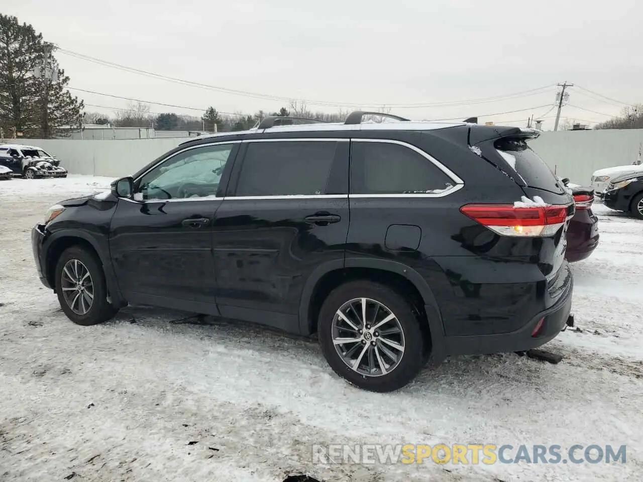 2 fotografías del automóvil dañado 5TDJZRFH8KS603676 TOYOTA HIGHLANDER 2019