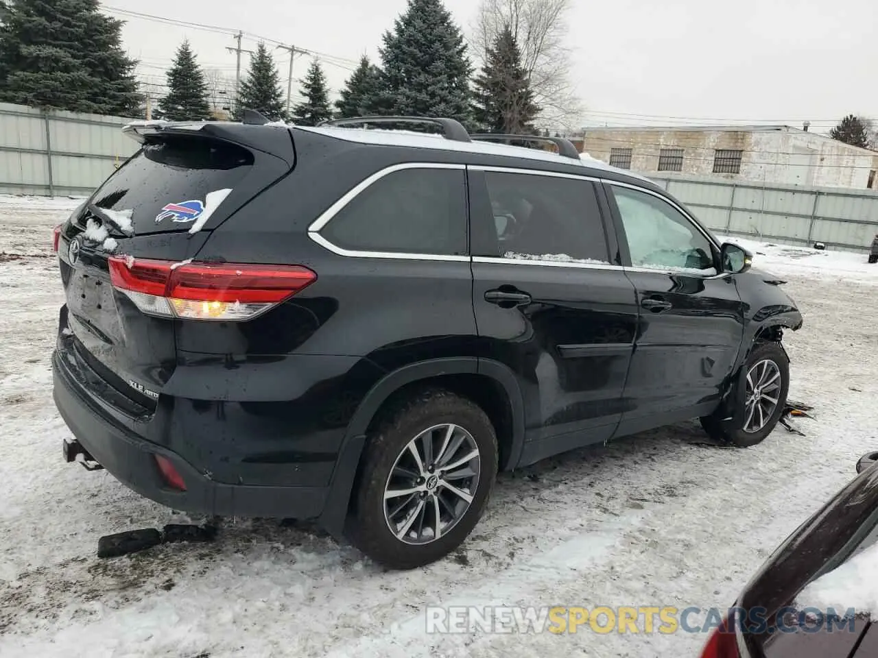 3 fotografías del automóvil dañado 5TDJZRFH8KS603676 TOYOTA HIGHLANDER 2019
