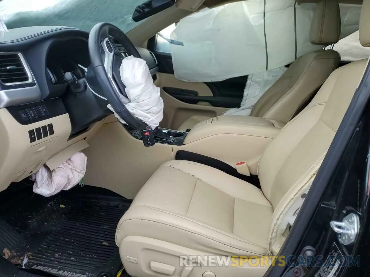 7 fotografías del automóvil dañado 5TDJZRFH8KS603676 TOYOTA HIGHLANDER 2019