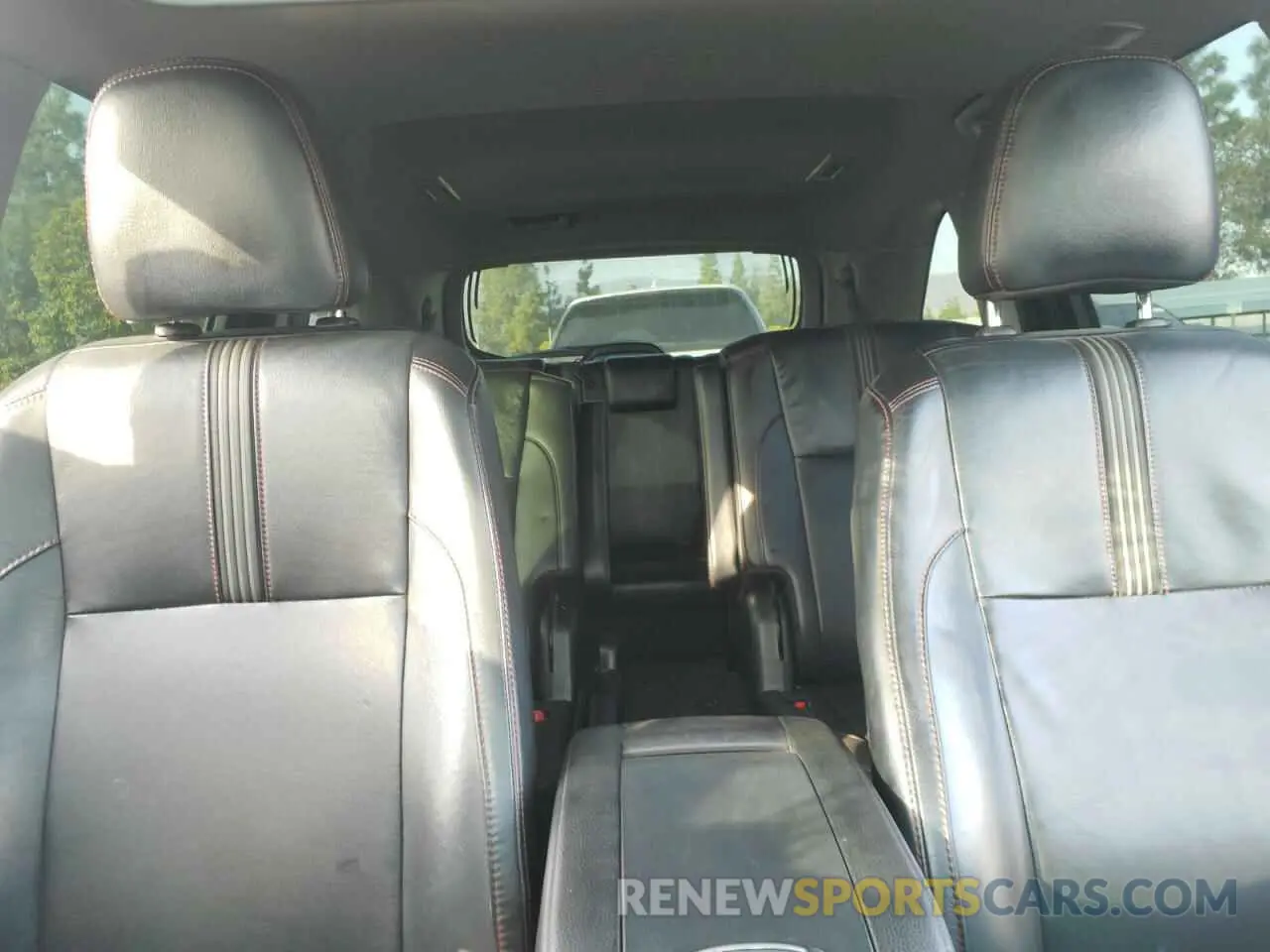 10 fotografías del automóvil dañado 5TDJZRFH8KS620266 TOYOTA HIGHLANDER 2019