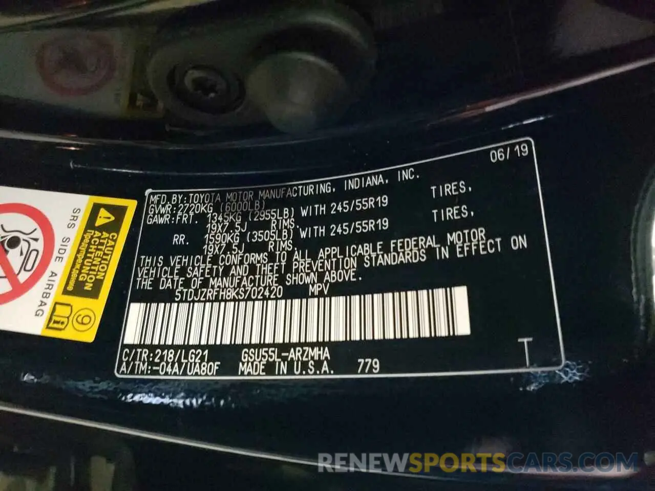 10 fotografías del automóvil dañado 5TDJZRFH8KS702420 TOYOTA HIGHLANDER 2019