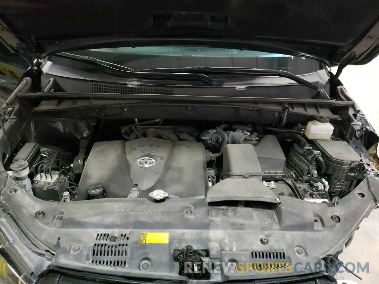 7 fotografías del automóvil dañado 5TDJZRFH8KS702420 TOYOTA HIGHLANDER 2019