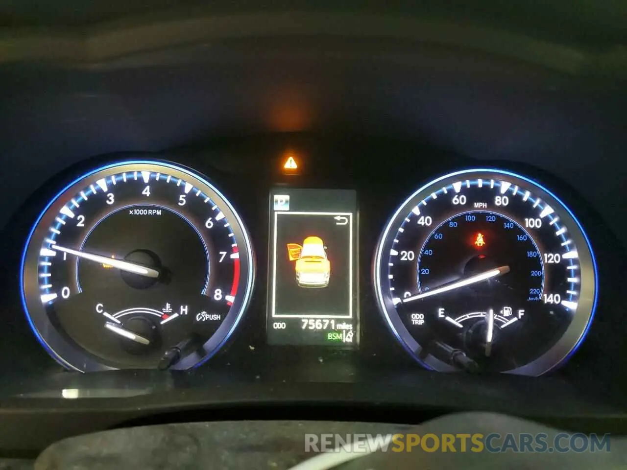 9 fotografías del automóvil dañado 5TDJZRFH8KS919840 TOYOTA HIGHLANDER 2019