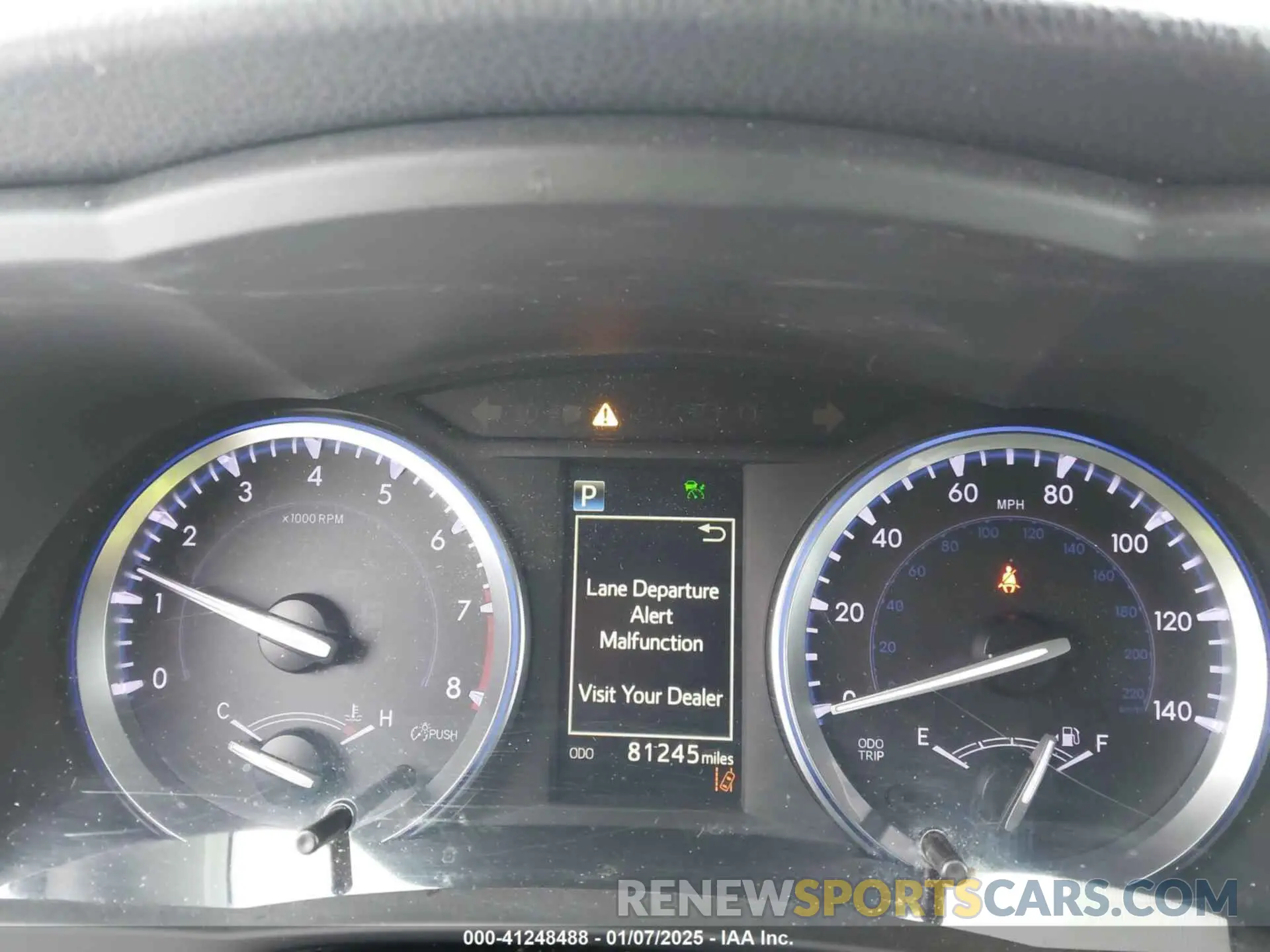 7 fotografías del automóvil dañado 5TDJZRFH8KS939960 TOYOTA HIGHLANDER 2019