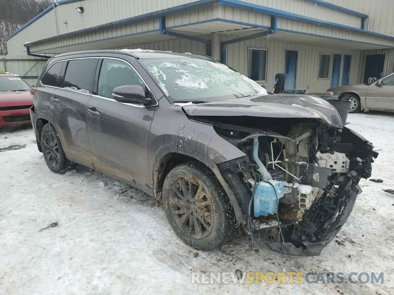 4 fotografías del automóvil dañado 5TDJZRFH9KS578755 TOYOTA HIGHLANDER 2019