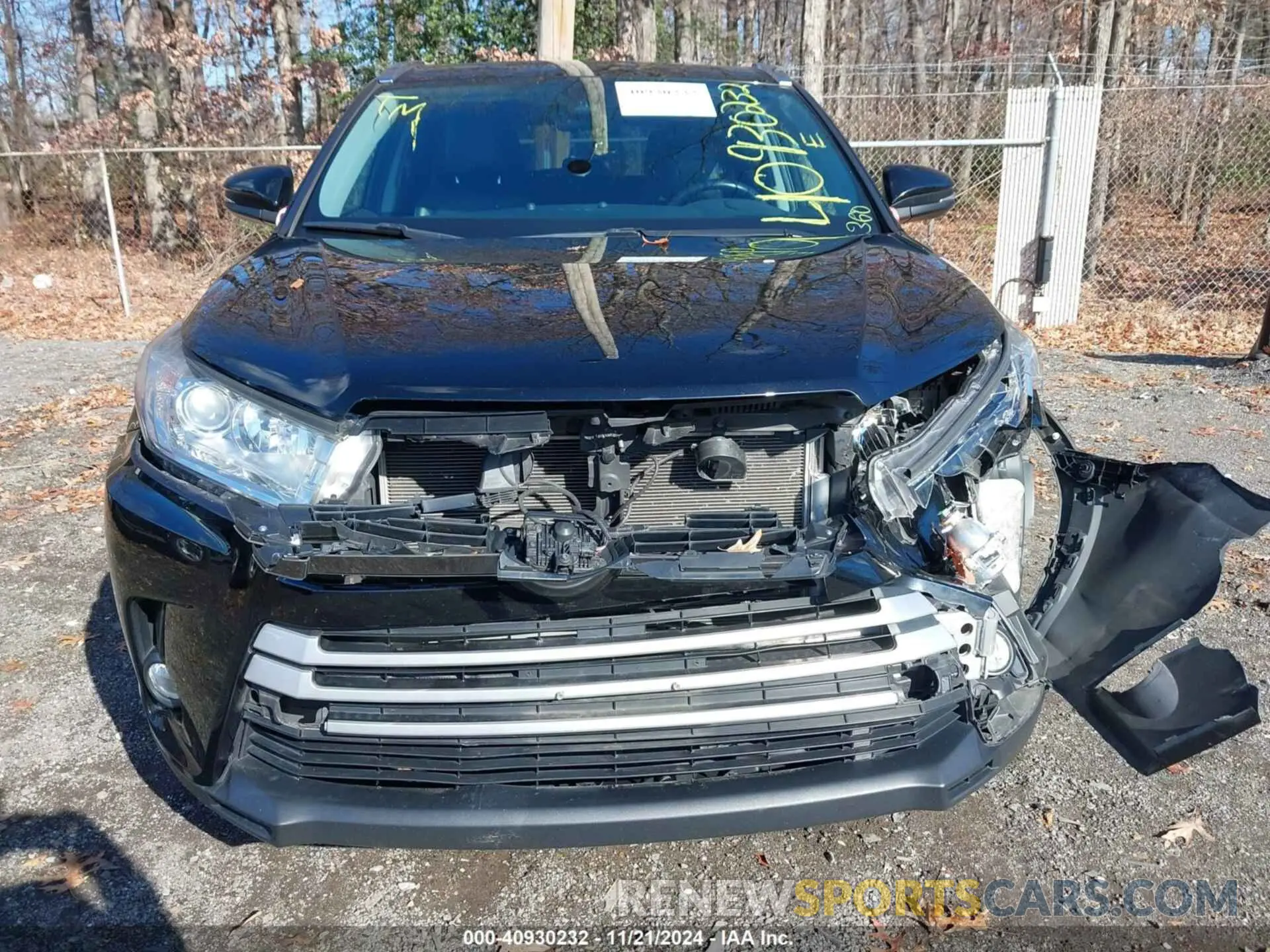 12 fotografías del automóvil dañado 5TDJZRFH9KS627467 TOYOTA HIGHLANDER 2019