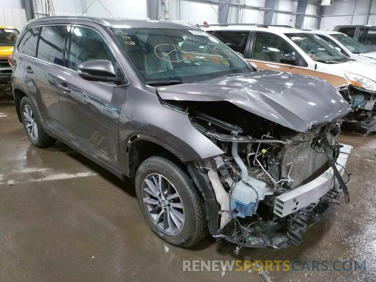 1 fotografías del automóvil dañado 5TDJZRFHXKS569241 TOYOTA HIGHLANDER 2019