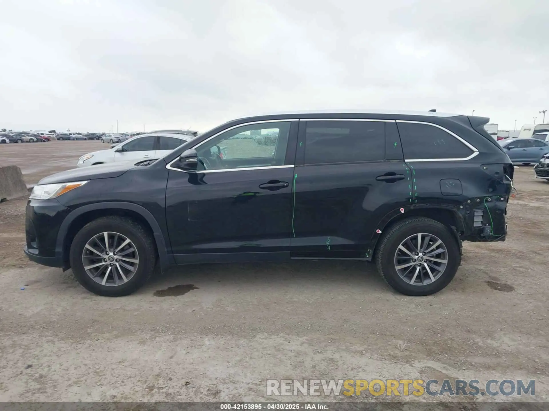 15 fotografías del automóvil dañado 5TDJZRFHXKS573838 TOYOTA HIGHLANDER 2019