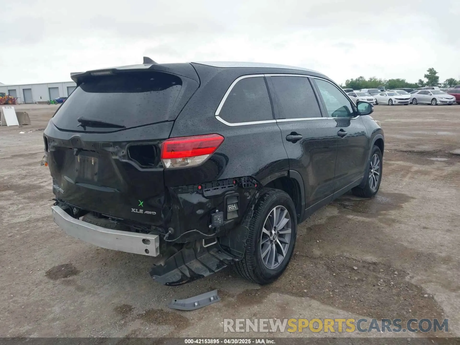 4 fotografías del automóvil dañado 5TDJZRFHXKS573838 TOYOTA HIGHLANDER 2019