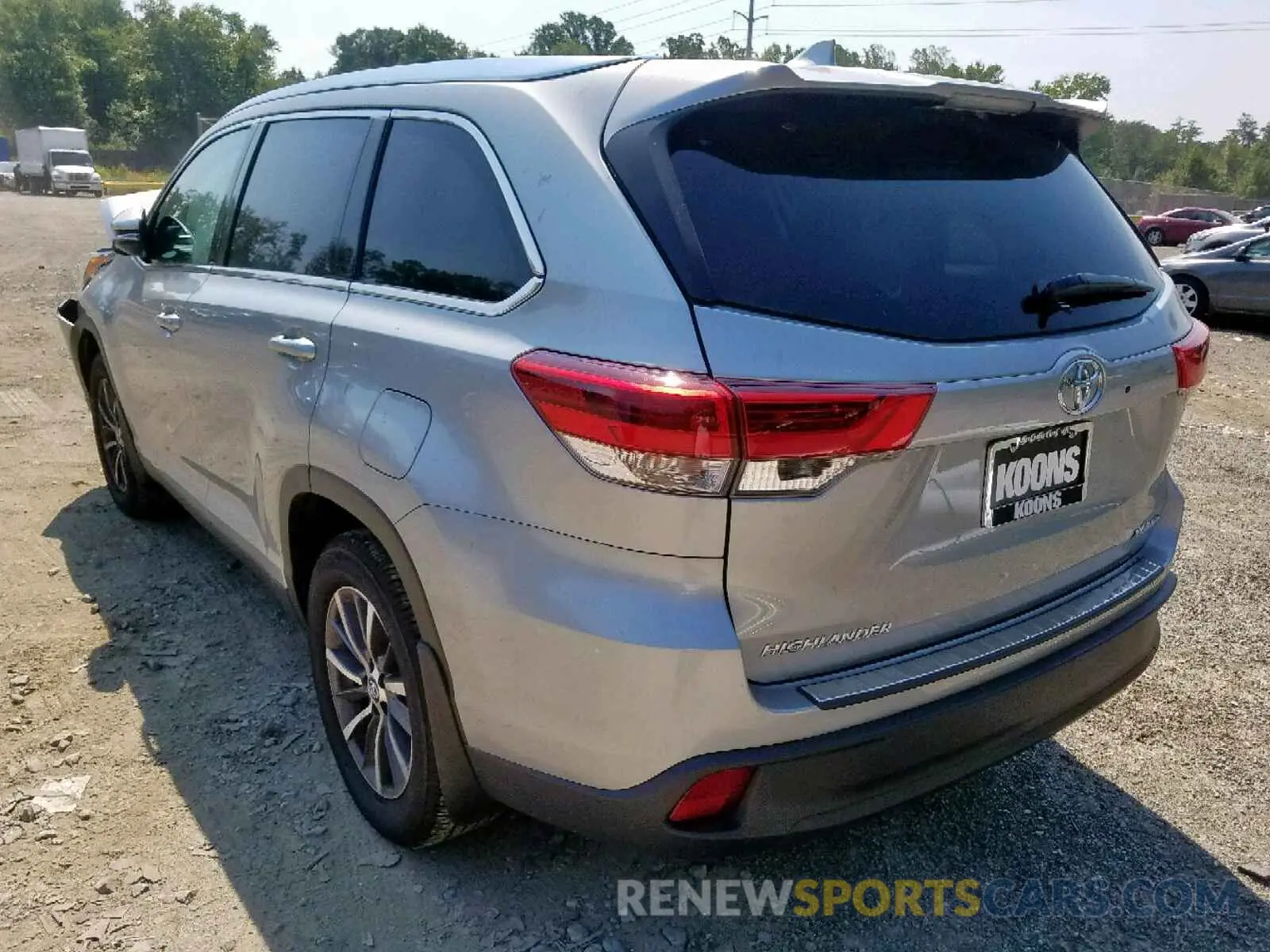 3 fotografías del automóvil dañado 5TDJZRFHXKS579512 TOYOTA HIGHLANDER 2019