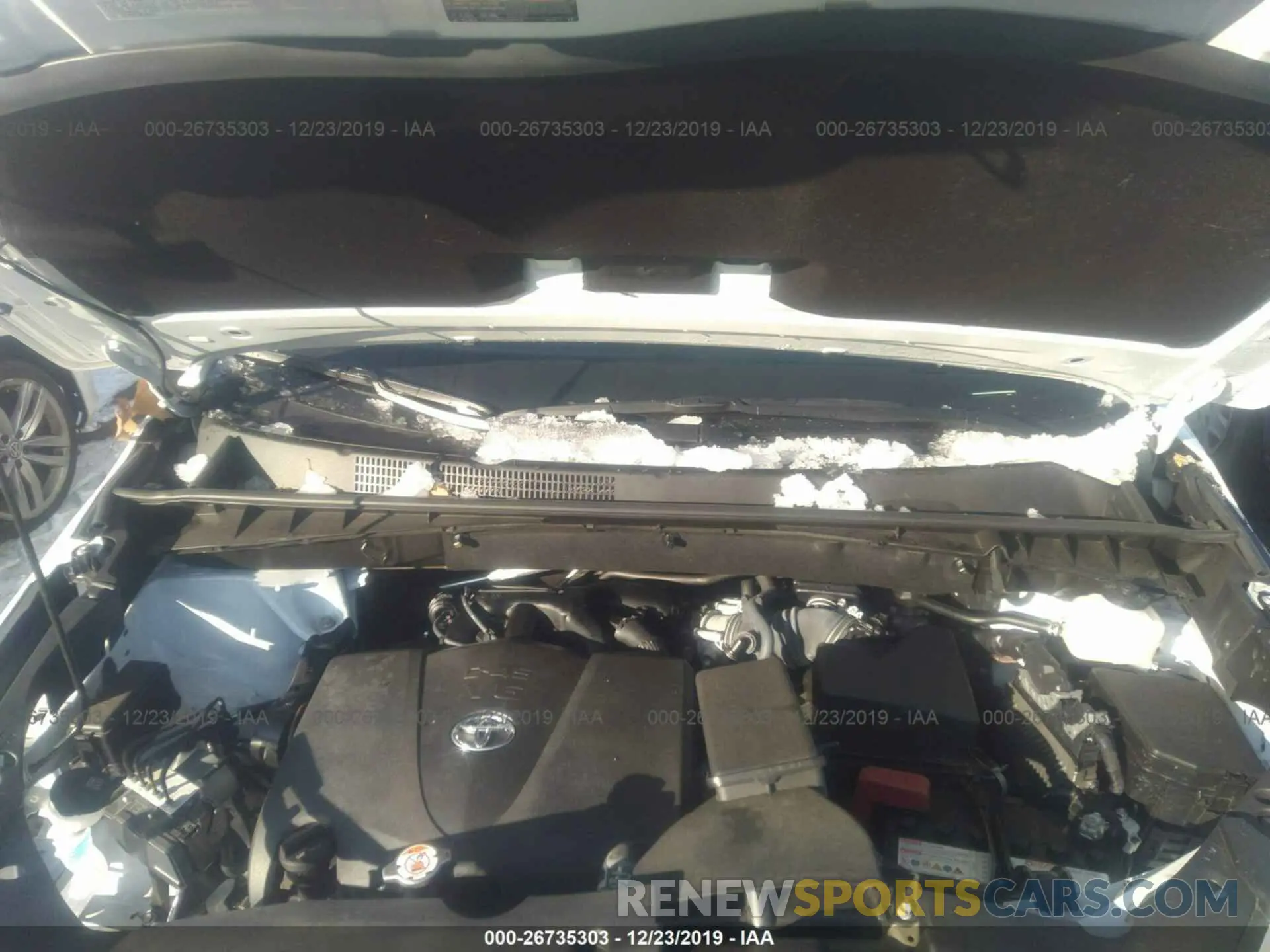10 fotografías del automóvil dañado 5TDJZRFHXKS595600 TOYOTA HIGHLANDER 2019