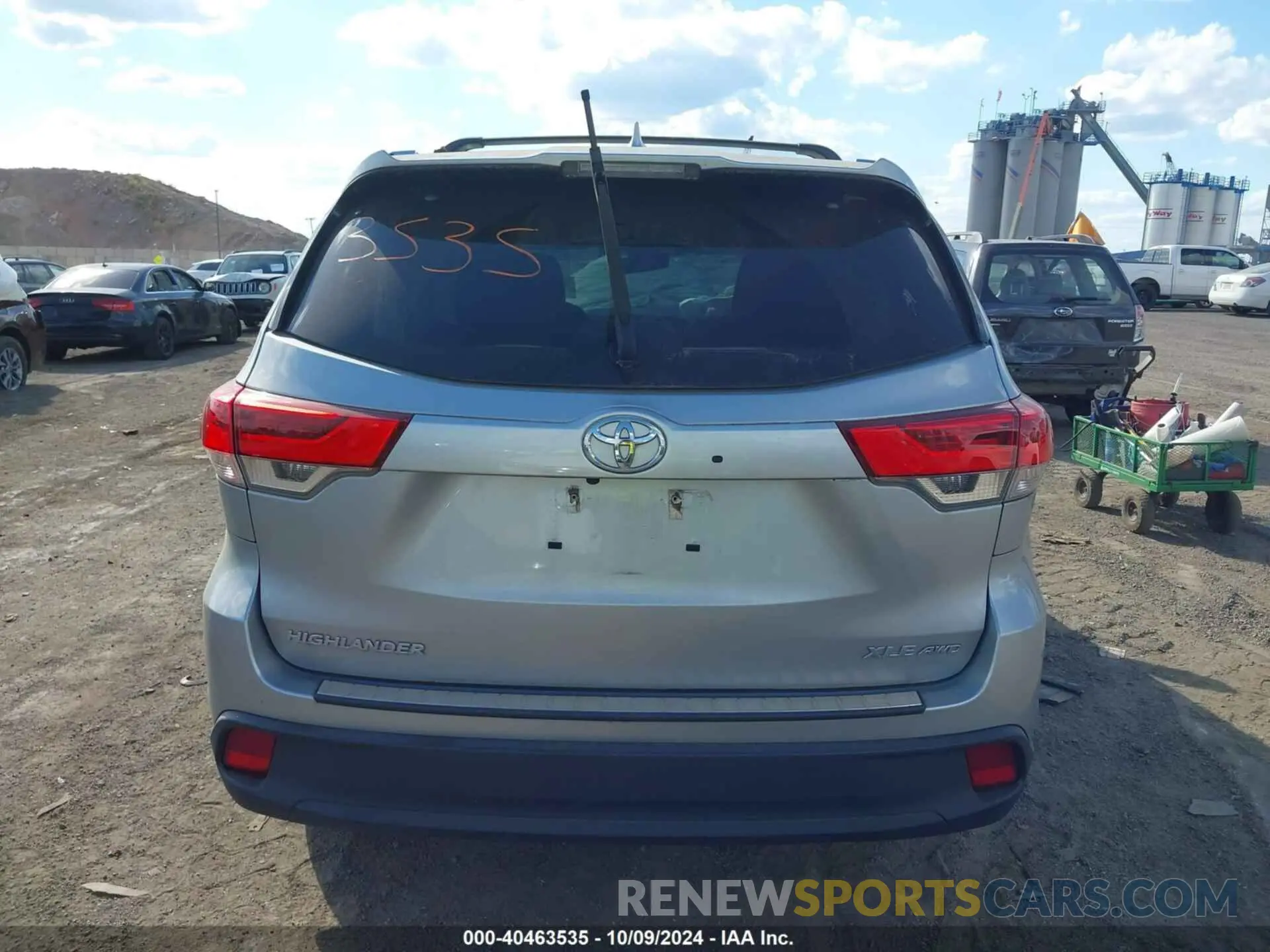 16 fotografías del automóvil dañado 5TDJZRFHXKS726296 TOYOTA HIGHLANDER 2019