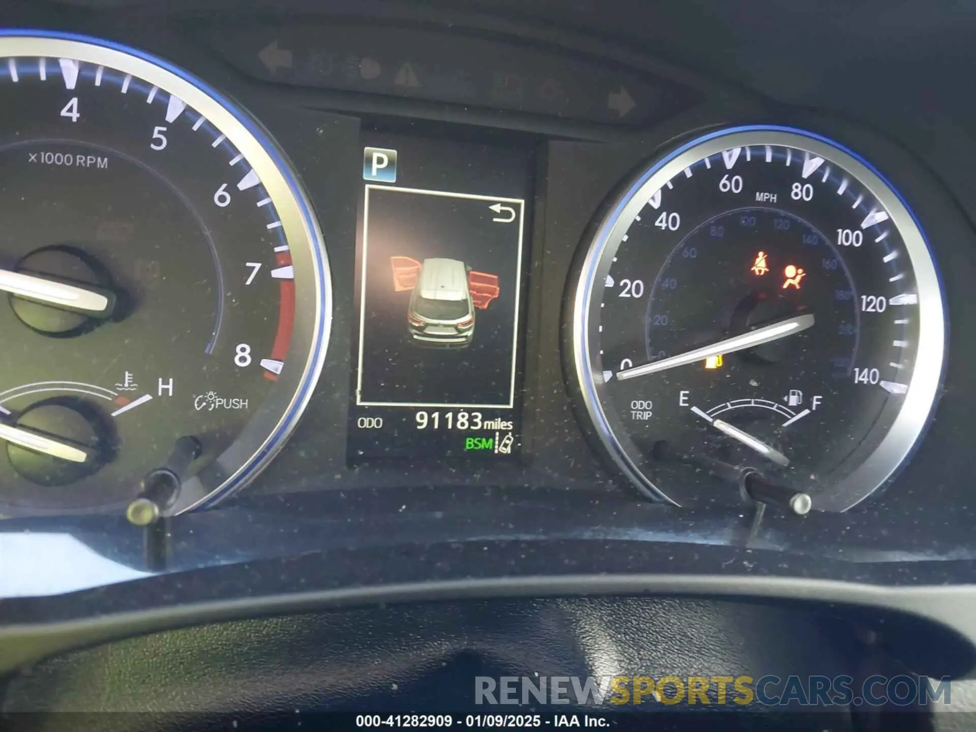 7 fotografías del automóvil dañado 5TDKZRFH0KS301318 TOYOTA HIGHLANDER 2019