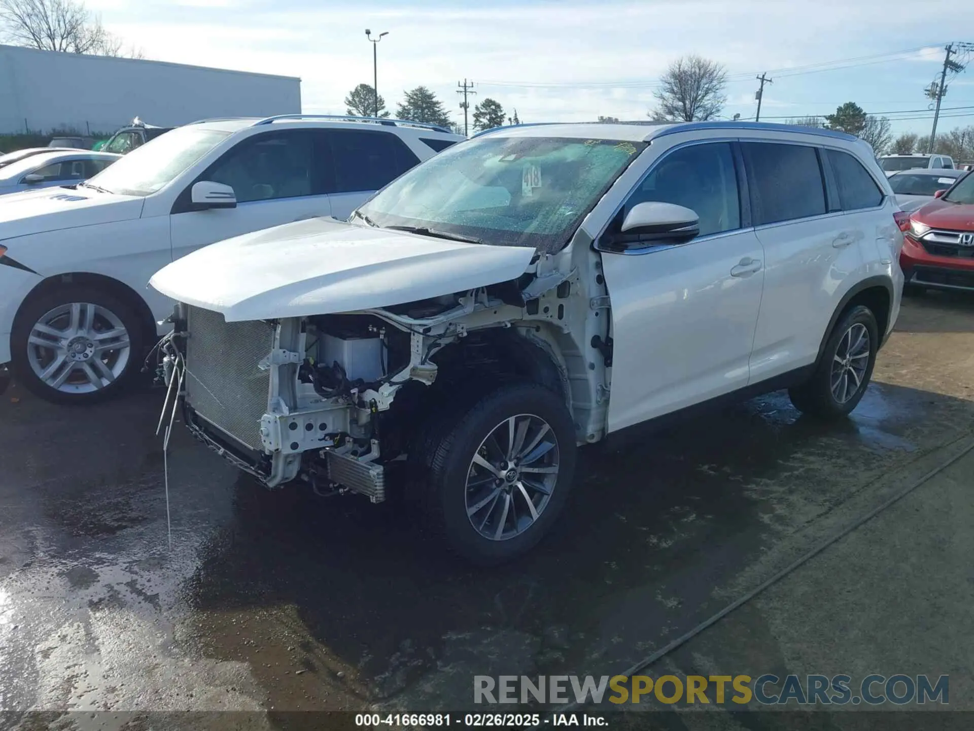 2 fotografías del automóvil dañado 5TDKZRFH0KS315218 TOYOTA HIGHLANDER 2019