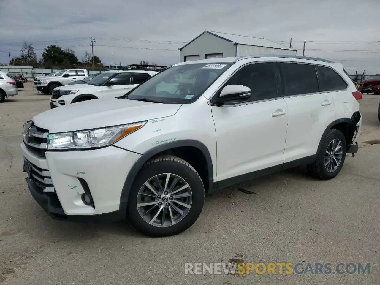 1 fotografías del automóvil dañado 5TDKZRFH0KS329751 TOYOTA HIGHLANDER 2019