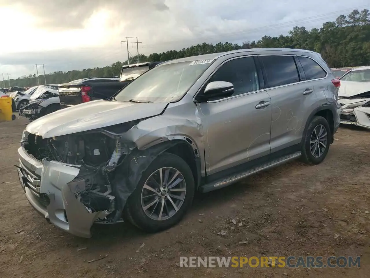 1 fotografías del automóvil dañado 5TDKZRFH0KS553912 TOYOTA HIGHLANDER 2019