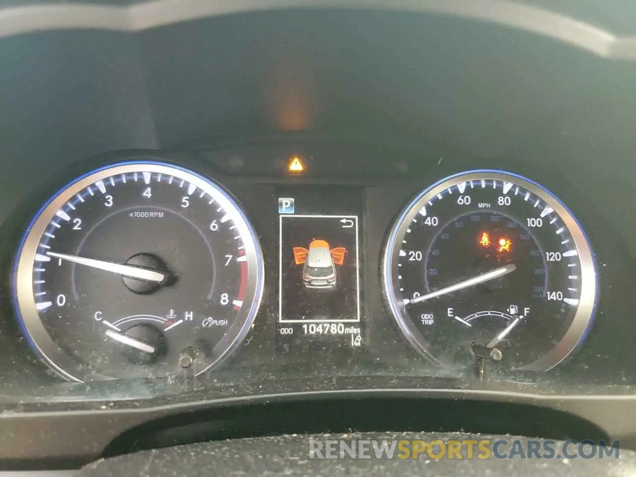 9 fotografías del automóvil dañado 5TDKZRFH0KS553912 TOYOTA HIGHLANDER 2019