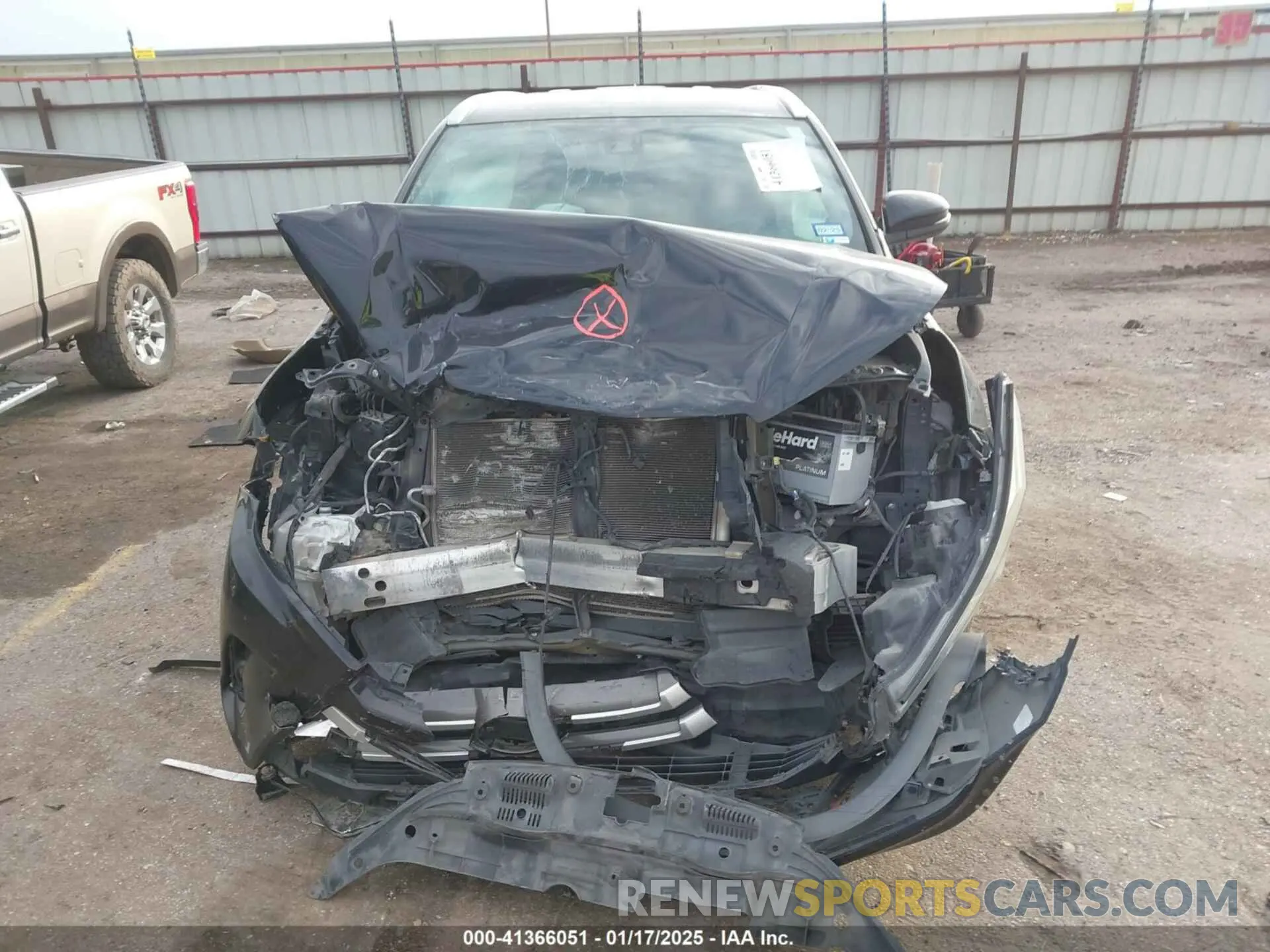 11 fotografías del automóvil dañado 5TDKZRFH0KS560116 TOYOTA HIGHLANDER 2019