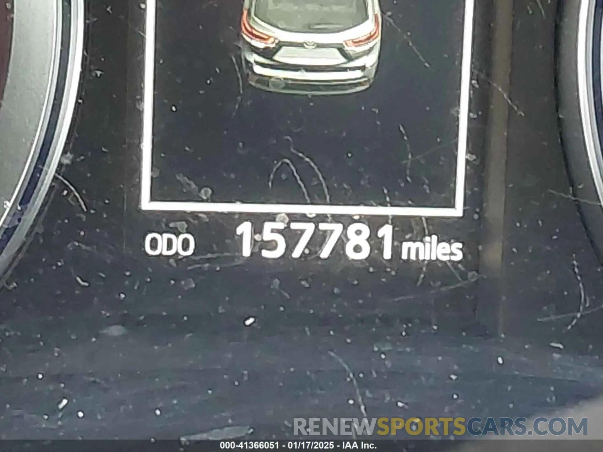 14 fotografías del automóvil dañado 5TDKZRFH0KS560116 TOYOTA HIGHLANDER 2019