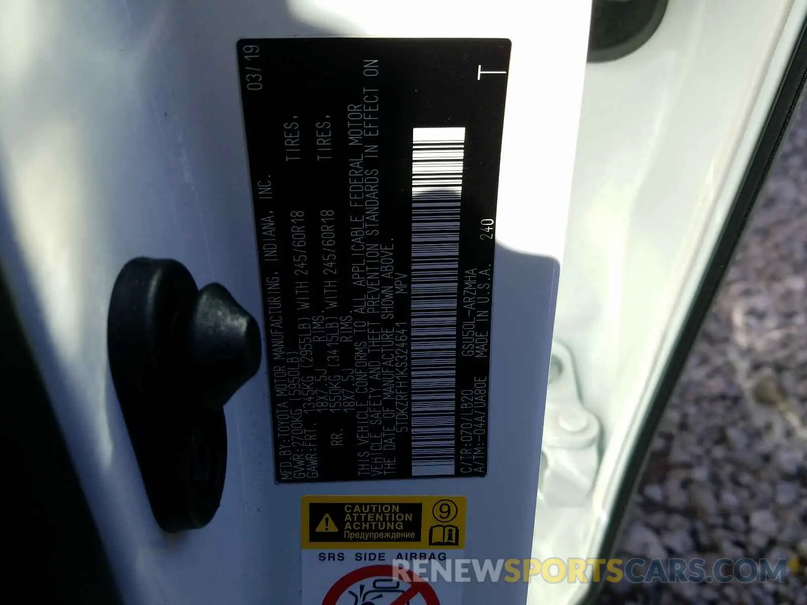 10 fotografías del automóvil dañado 5TDKZRFH1KS324641 TOYOTA HIGHLANDER 2019