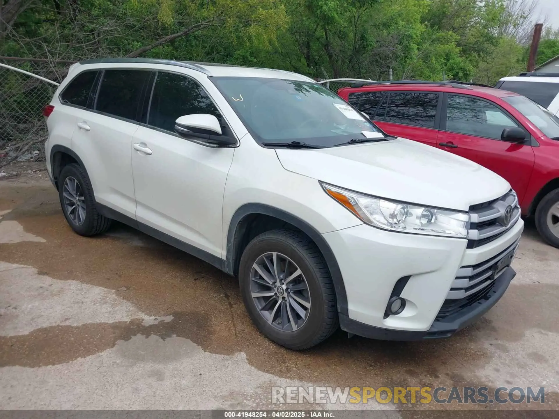 1 fotografías del automóvil dañado 5TDKZRFH1KS329273 TOYOTA HIGHLANDER 2019
