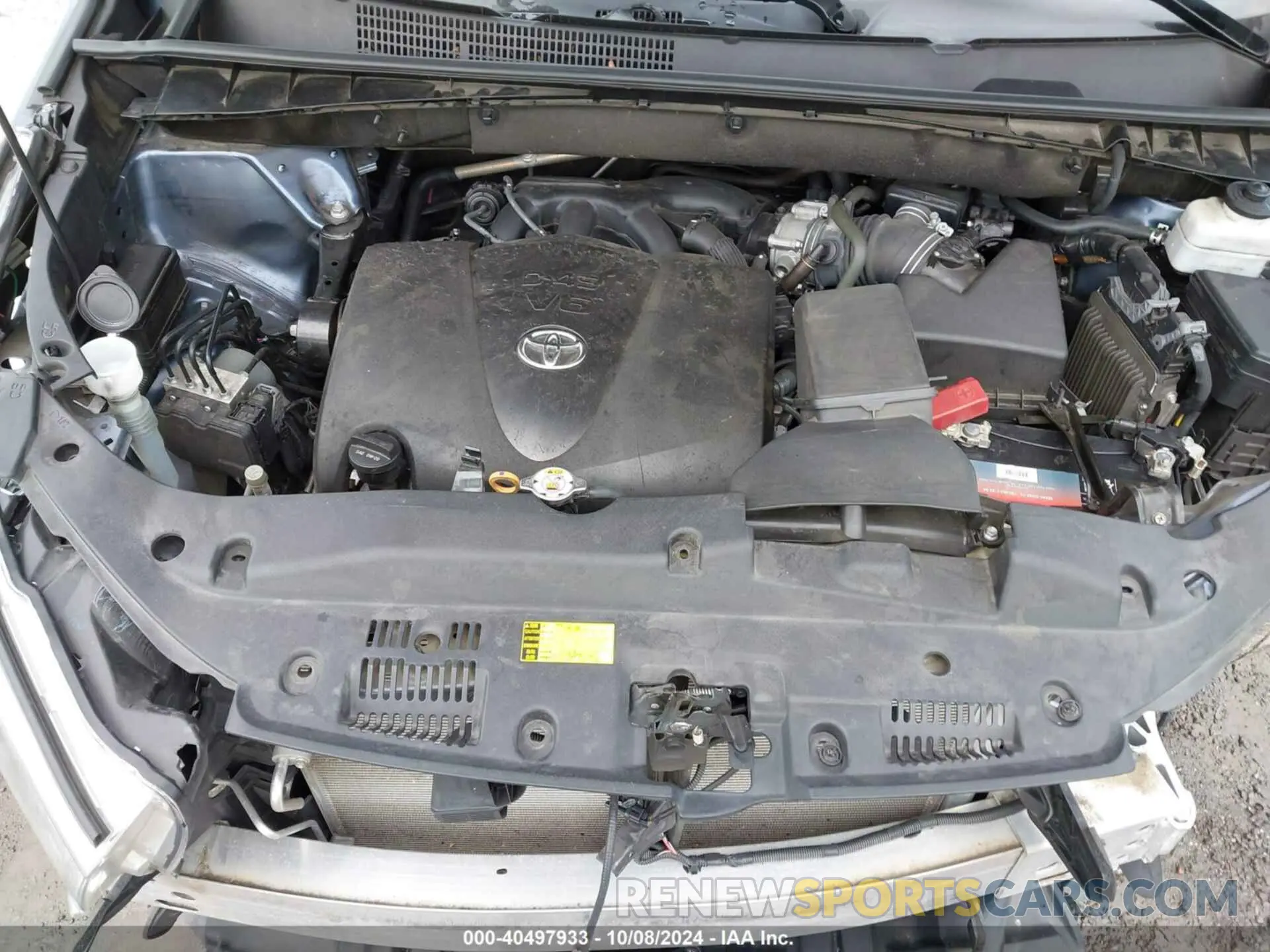 10 fotografías del automóvil dañado 5TDKZRFH2KS304821 TOYOTA HIGHLANDER 2019