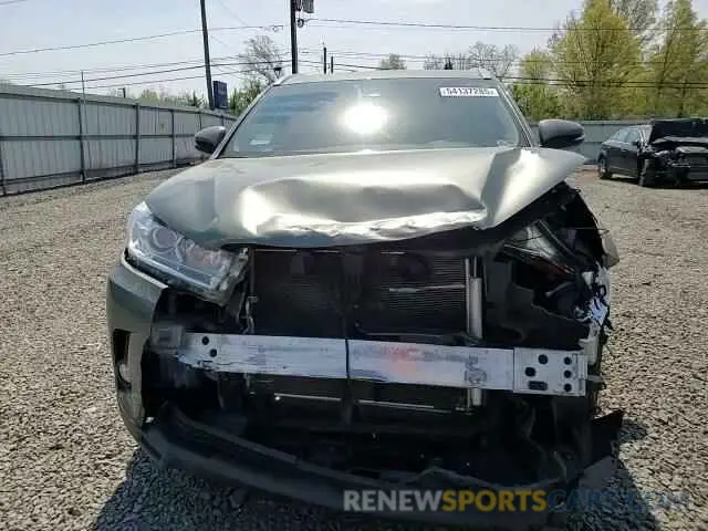 14 fotografías del automóvil dañado 5TDKZRFH2KS349094 TOYOTA HIGHLANDER 2019