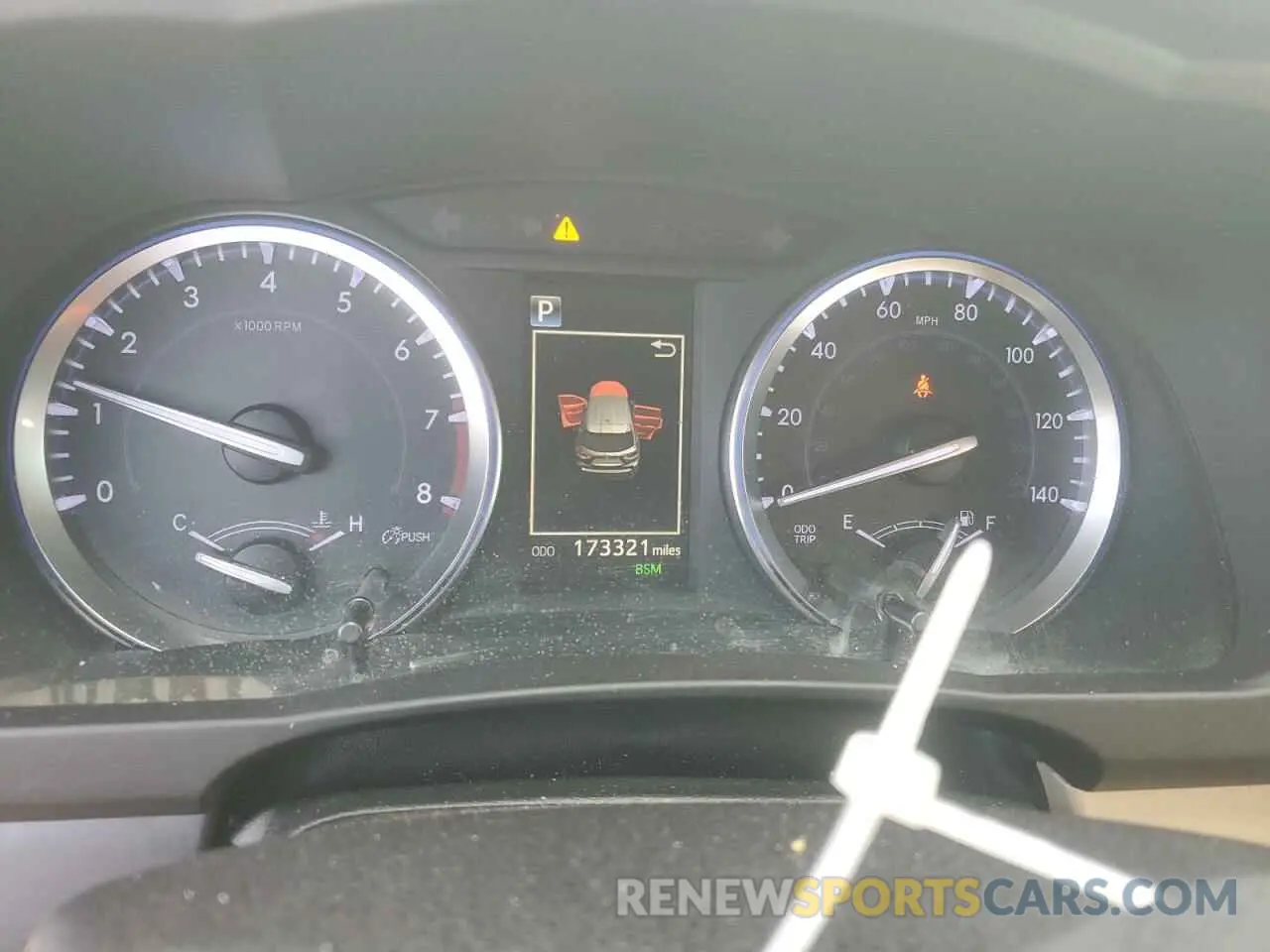 9 fotografías del automóvil dañado 5TDKZRFH3KS308523 TOYOTA HIGHLANDER 2019