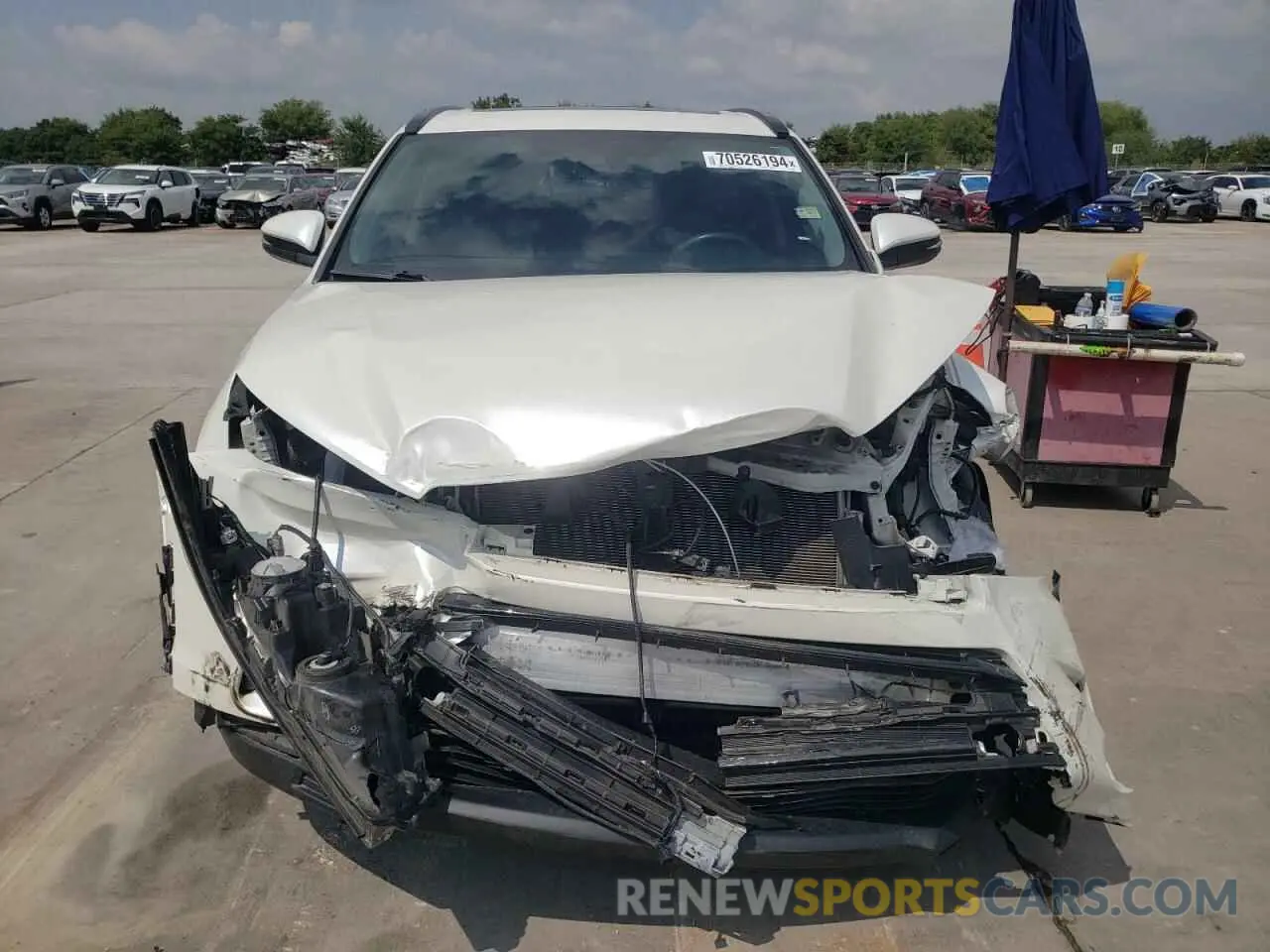 5 fotografías del automóvil dañado 5TDKZRFH3KS570607 TOYOTA HIGHLANDER 2019
