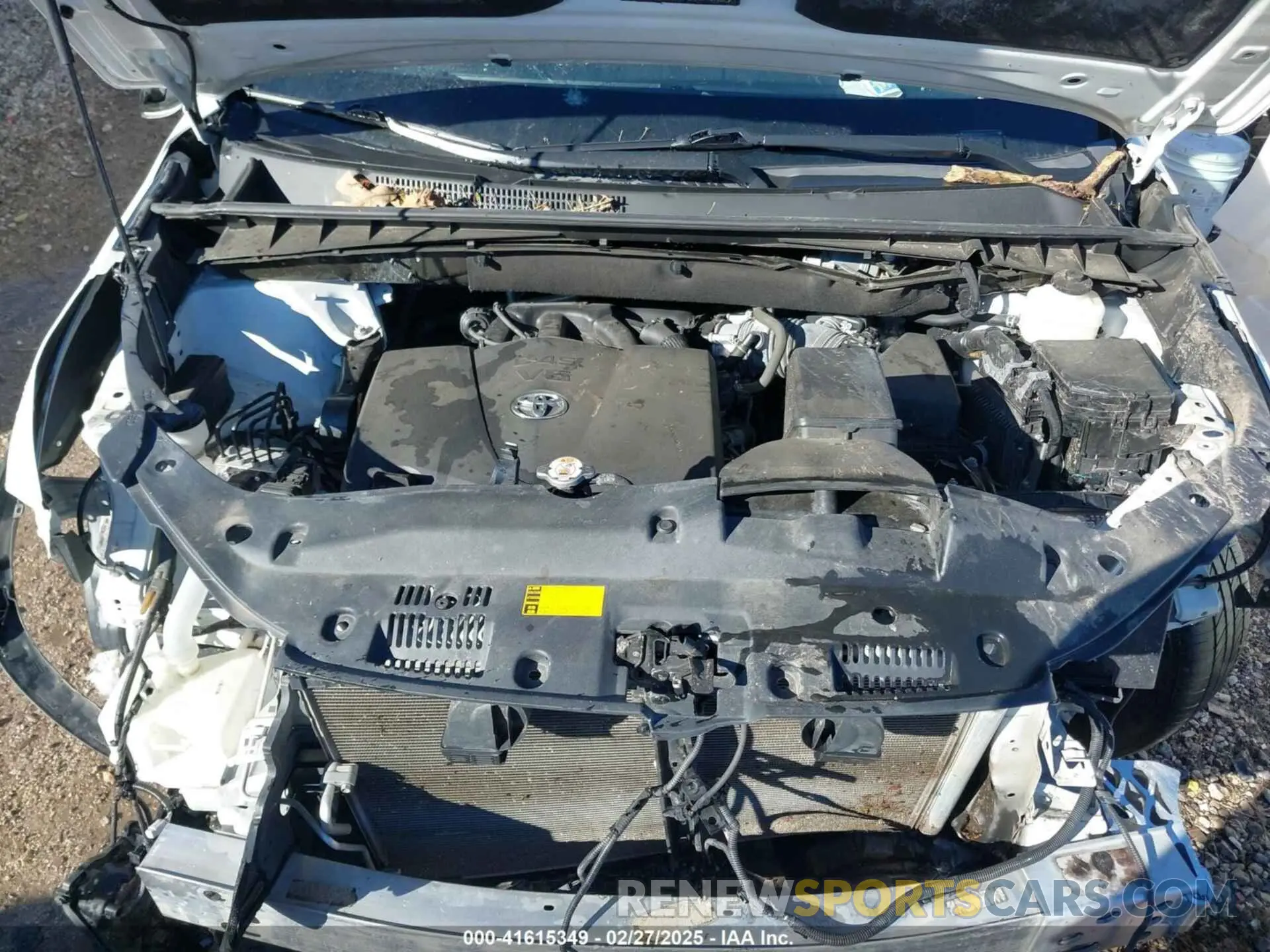 10 fotografías del automóvil dañado 5TDKZRFH4KS334371 TOYOTA HIGHLANDER 2019
