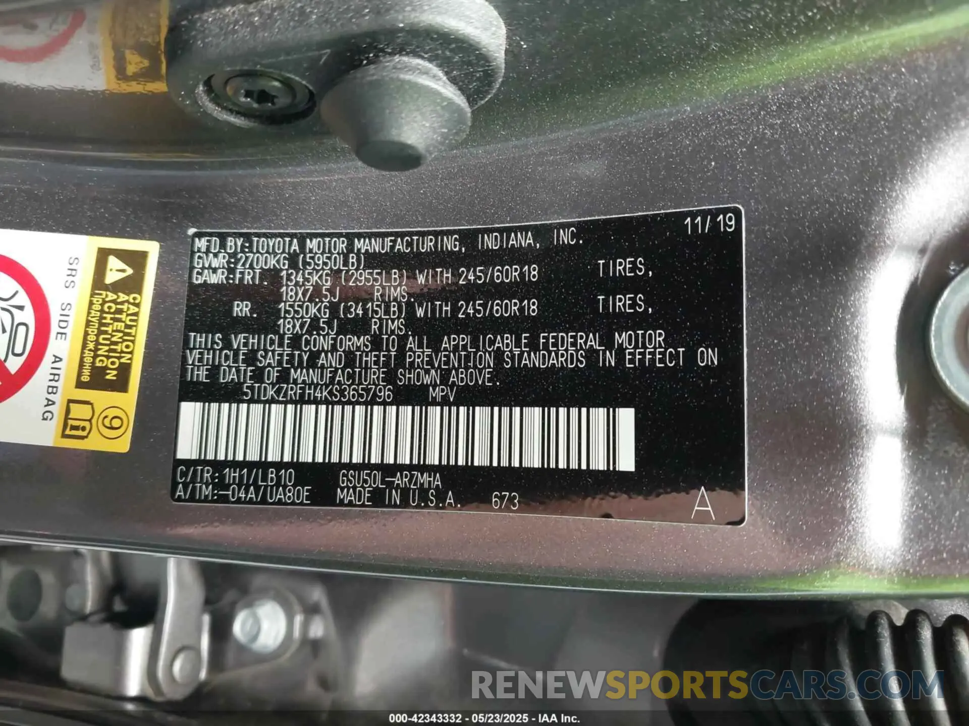 9 fotografías del automóvil dañado 5TDKZRFH4KS365796 TOYOTA HIGHLANDER 2019
