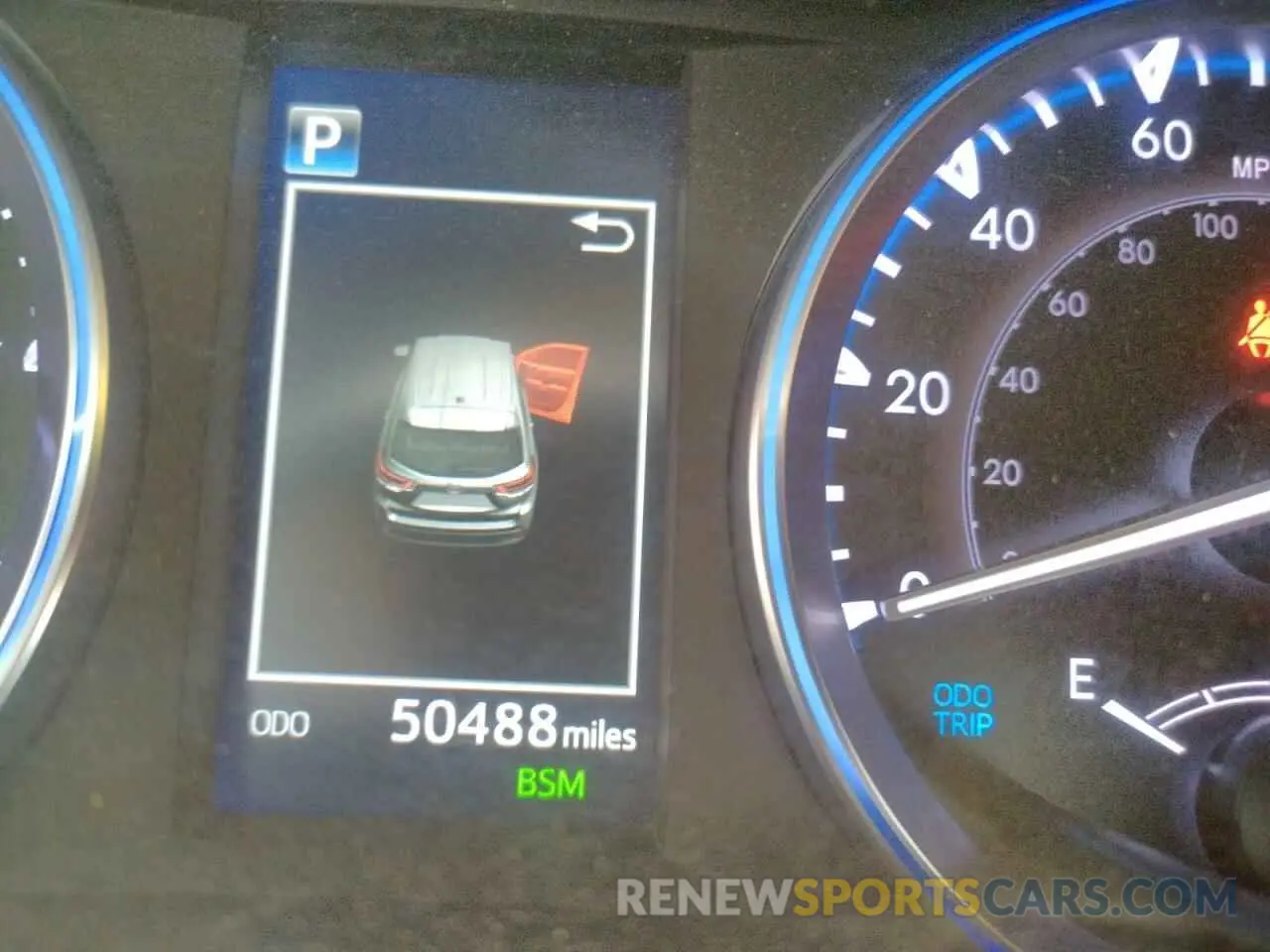 8 fotografías del automóvil dañado 5TDKZRFH4KS570924 TOYOTA HIGHLANDER 2019