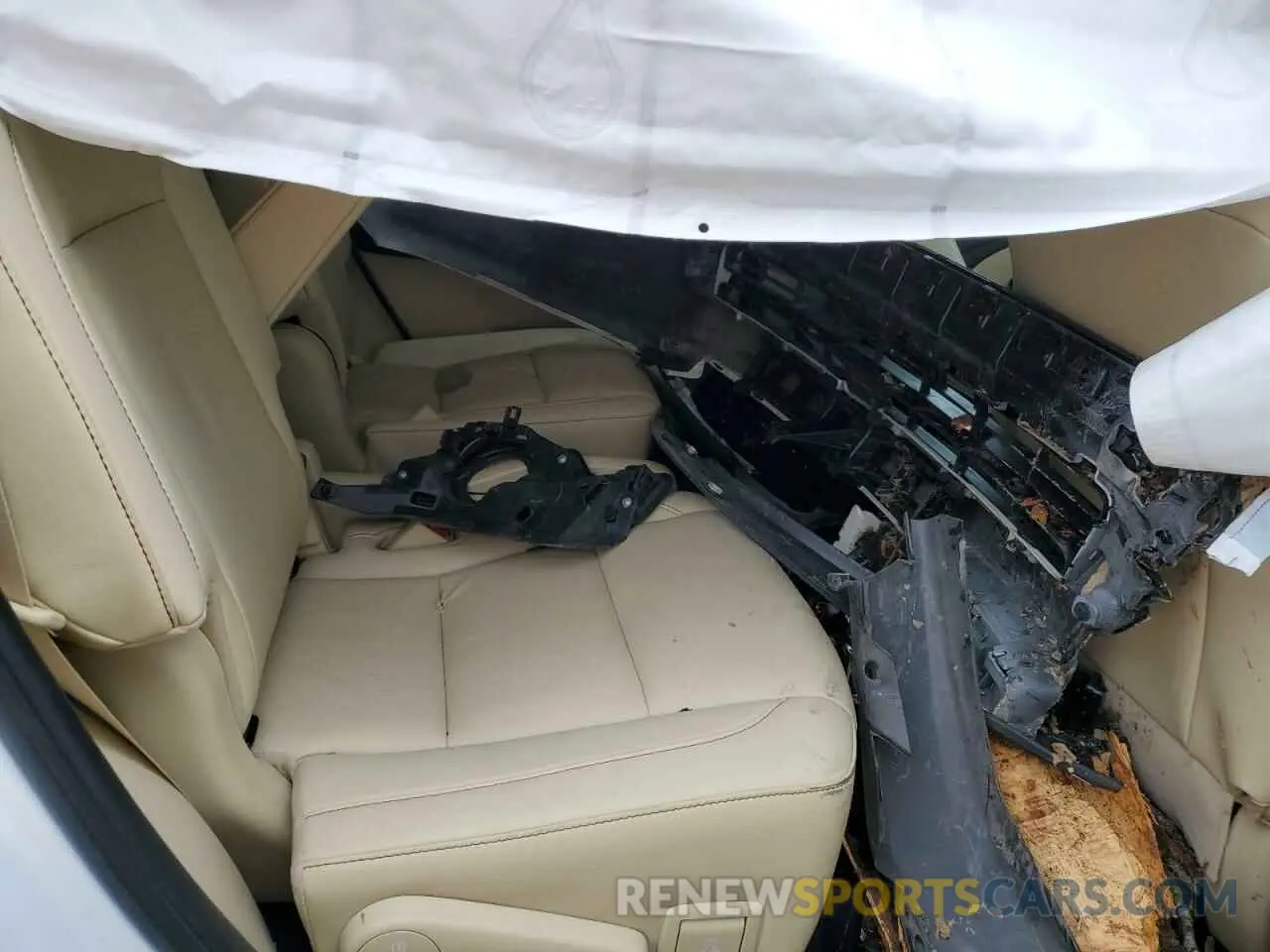 11 fotografías del automóvil dañado 5TDKZRFH5KS553176 TOYOTA HIGHLANDER 2019