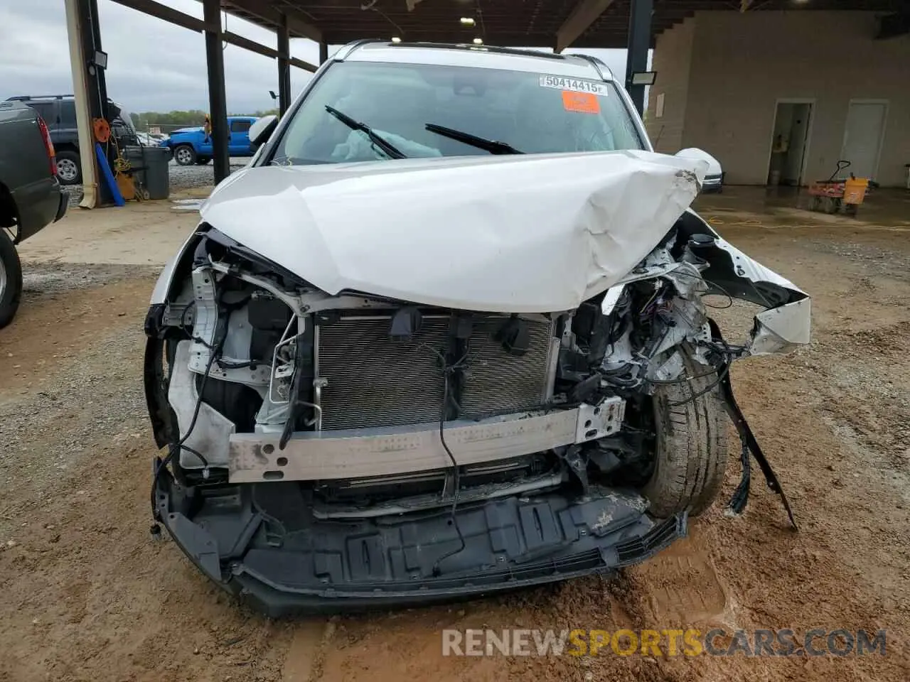 5 fotografías del automóvil dañado 5TDKZRFH5KS553176 TOYOTA HIGHLANDER 2019