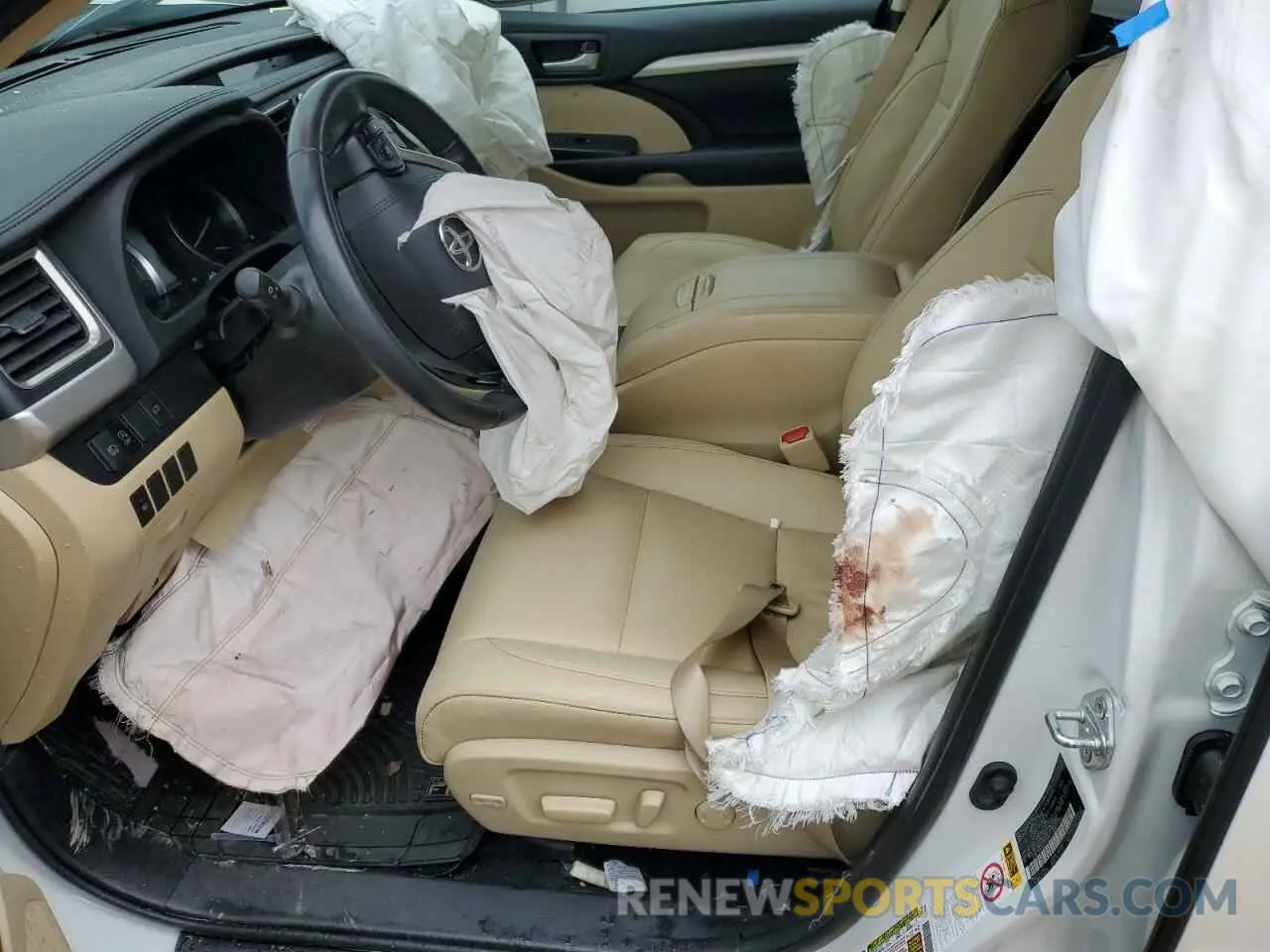 7 fotografías del automóvil dañado 5TDKZRFH5KS553176 TOYOTA HIGHLANDER 2019