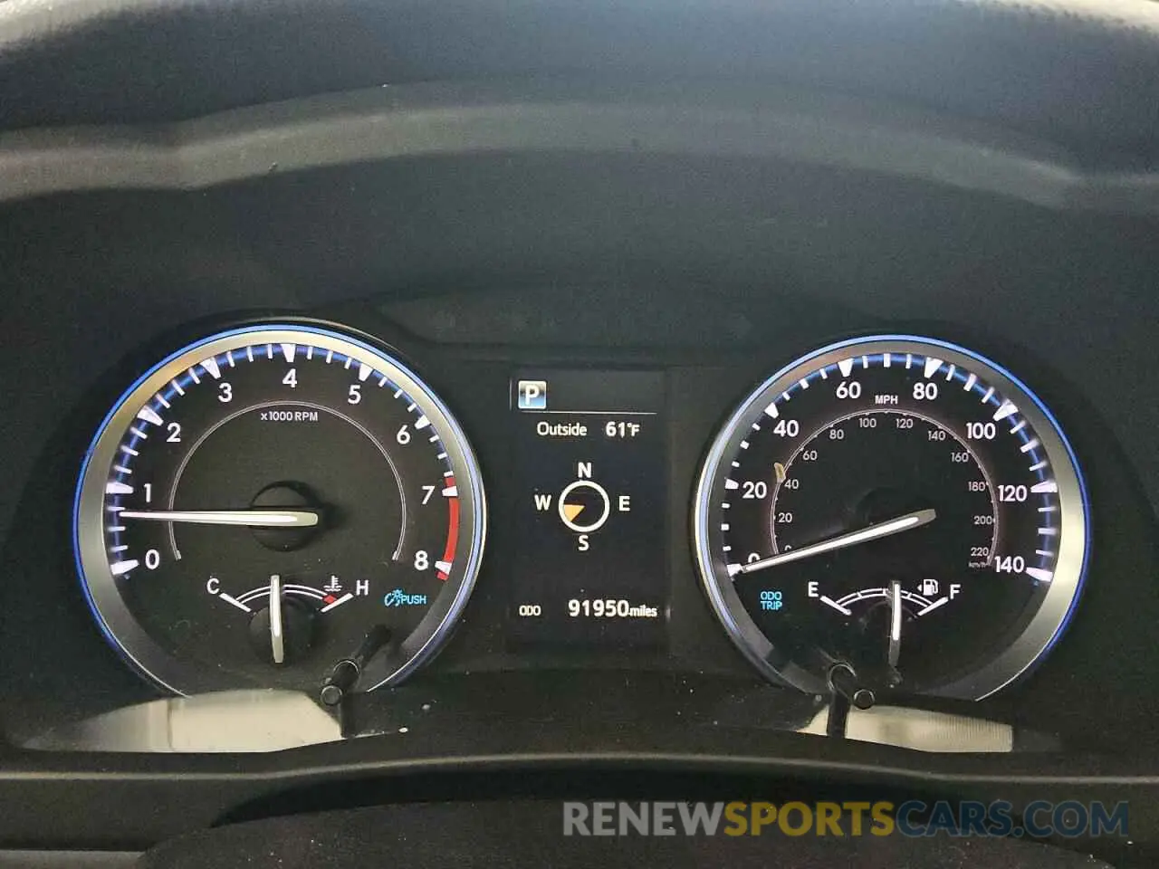 9 fotografías del automóvil dañado 5TDKZRFH7KS343727 TOYOTA HIGHLANDER 2019