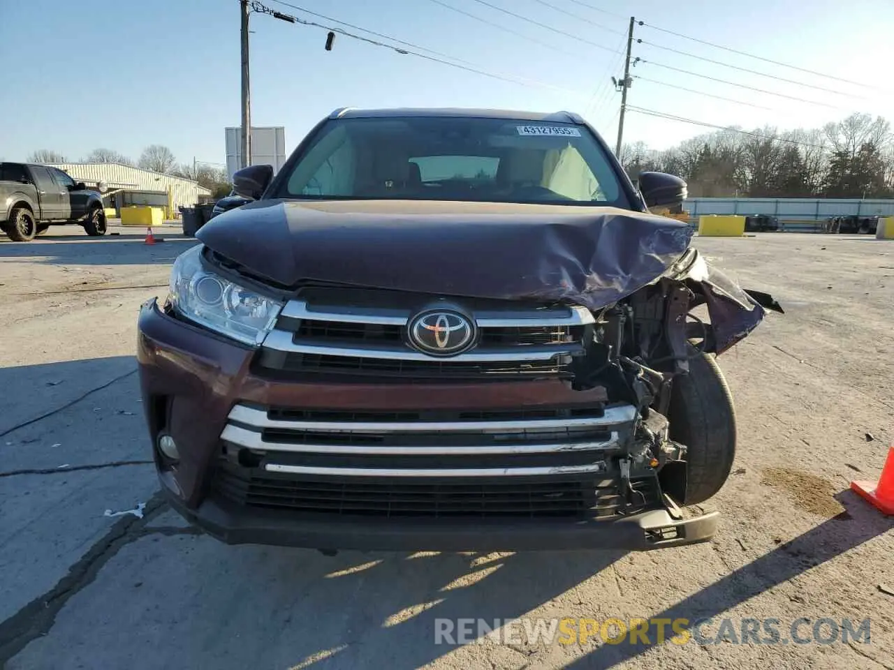 5 fotografías del automóvil dañado 5TDKZRFH7KS361631 TOYOTA HIGHLANDER 2019
