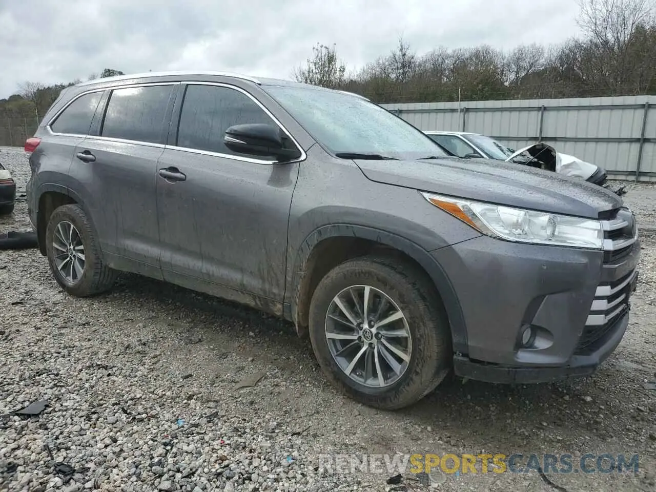 4 fotografías del automóvil dañado 5TDKZRFH7KS551378 TOYOTA HIGHLANDER 2019
