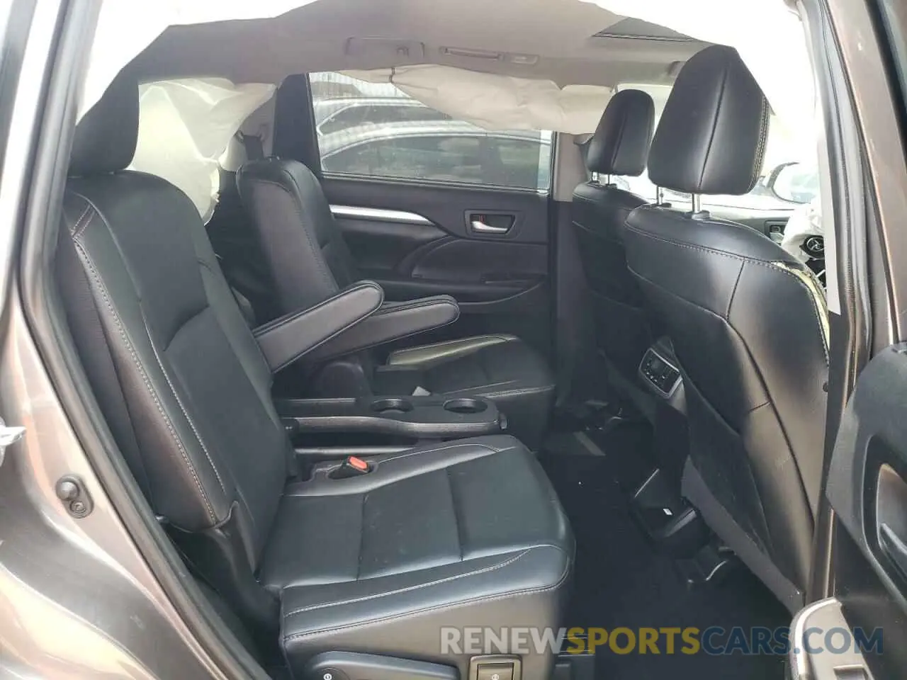 6 fotografías del automóvil dañado 5TDKZRFH7KS567614 TOYOTA HIGHLANDER 2019