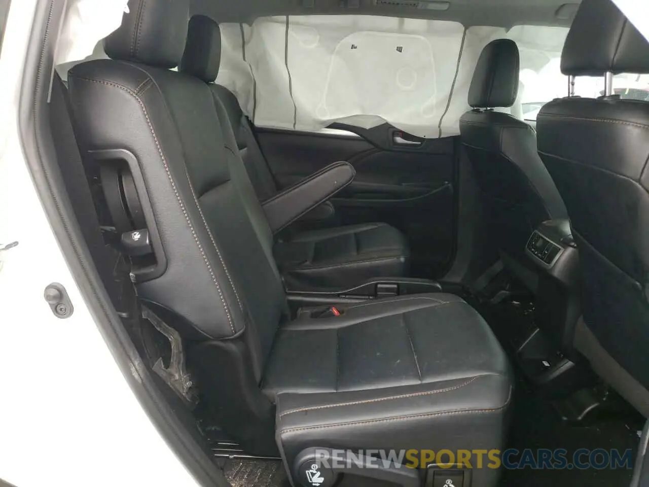 6 fotografías del automóvil dañado 5TDKZRFH8KS305343 TOYOTA HIGHLANDER 2019
