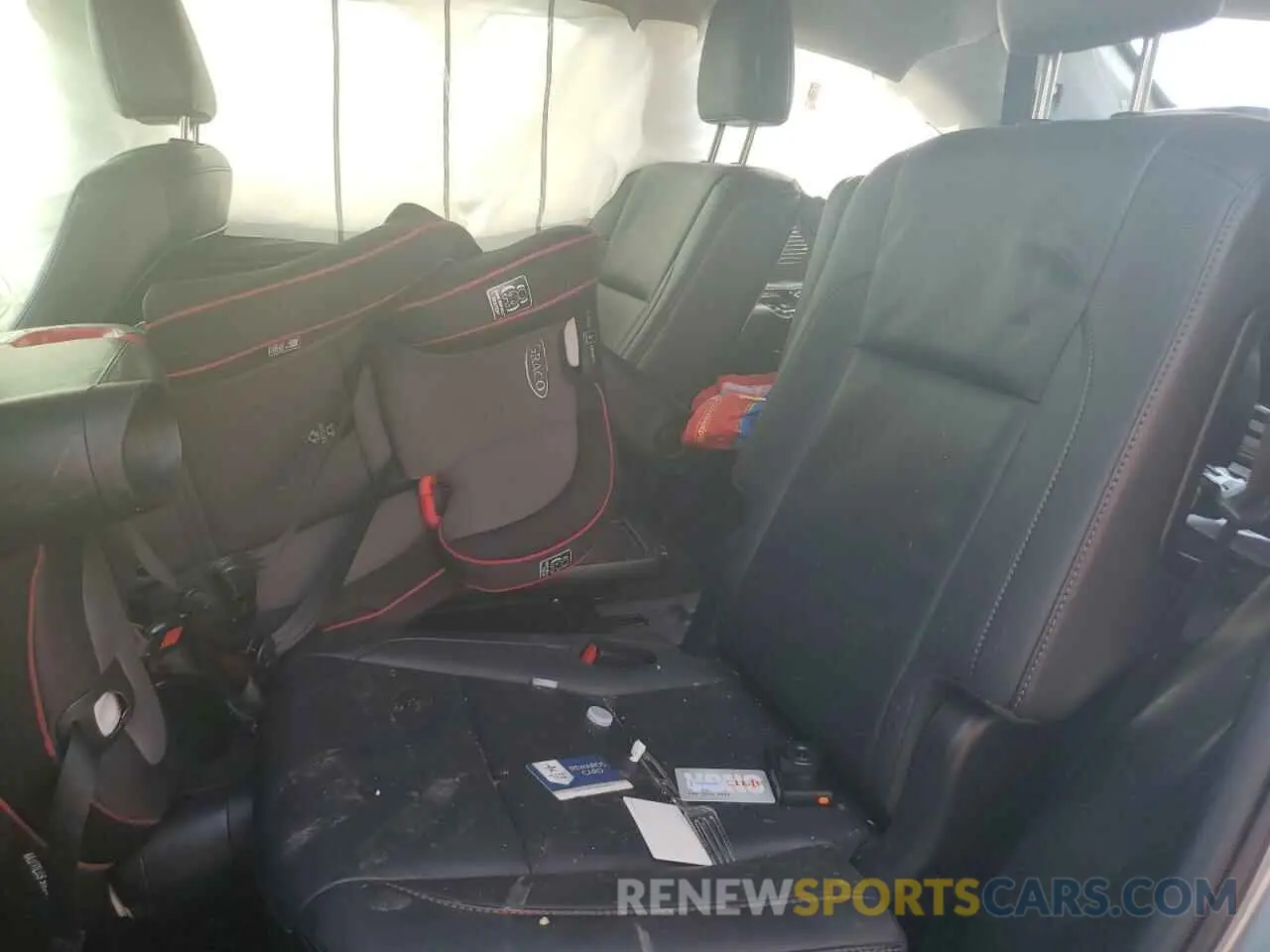 11 fotografías del automóvil dañado 5TDKZRFH8KS311868 TOYOTA HIGHLANDER 2019