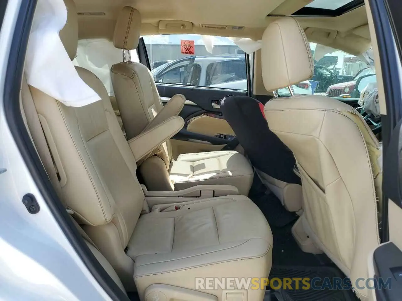 11 fotografías del automóvil dañado 5TDKZRFH8KS357510 TOYOTA HIGHLANDER 2019