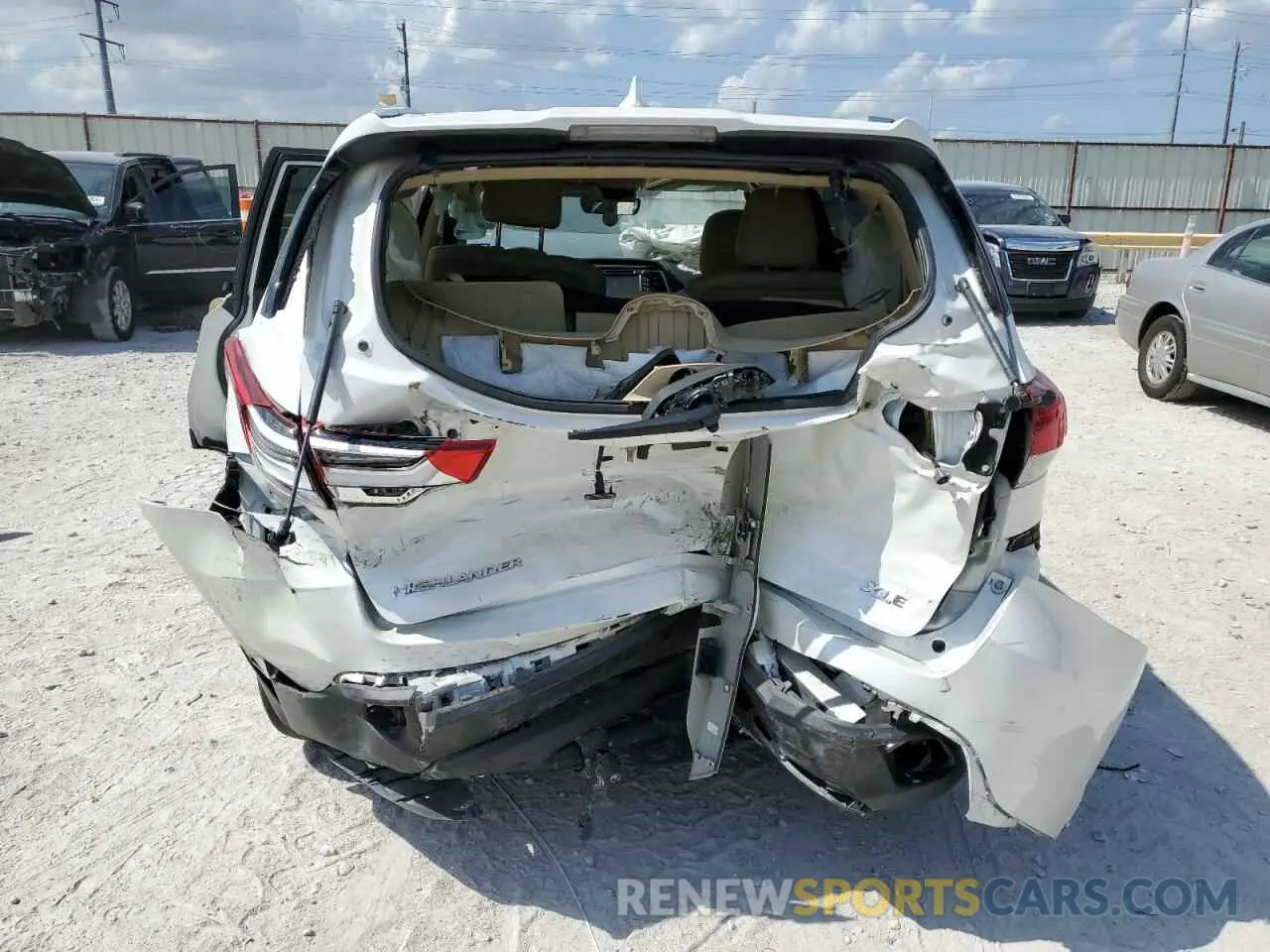 6 fotografías del automóvil dañado 5TDKZRFH8KS357510 TOYOTA HIGHLANDER 2019