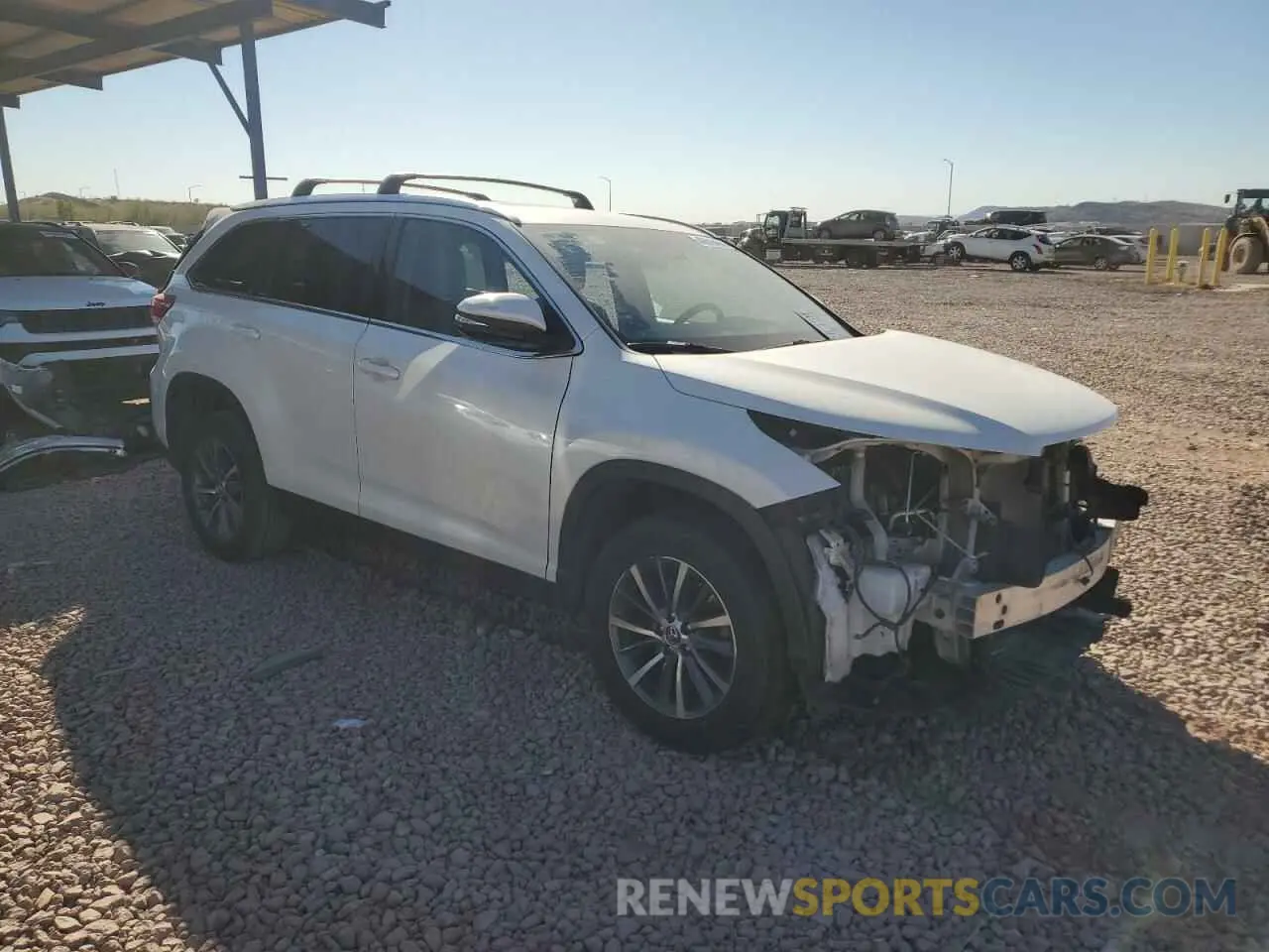 4 fotografías del automóvil dañado 5TDKZRFH8KS567928 TOYOTA HIGHLANDER 2019