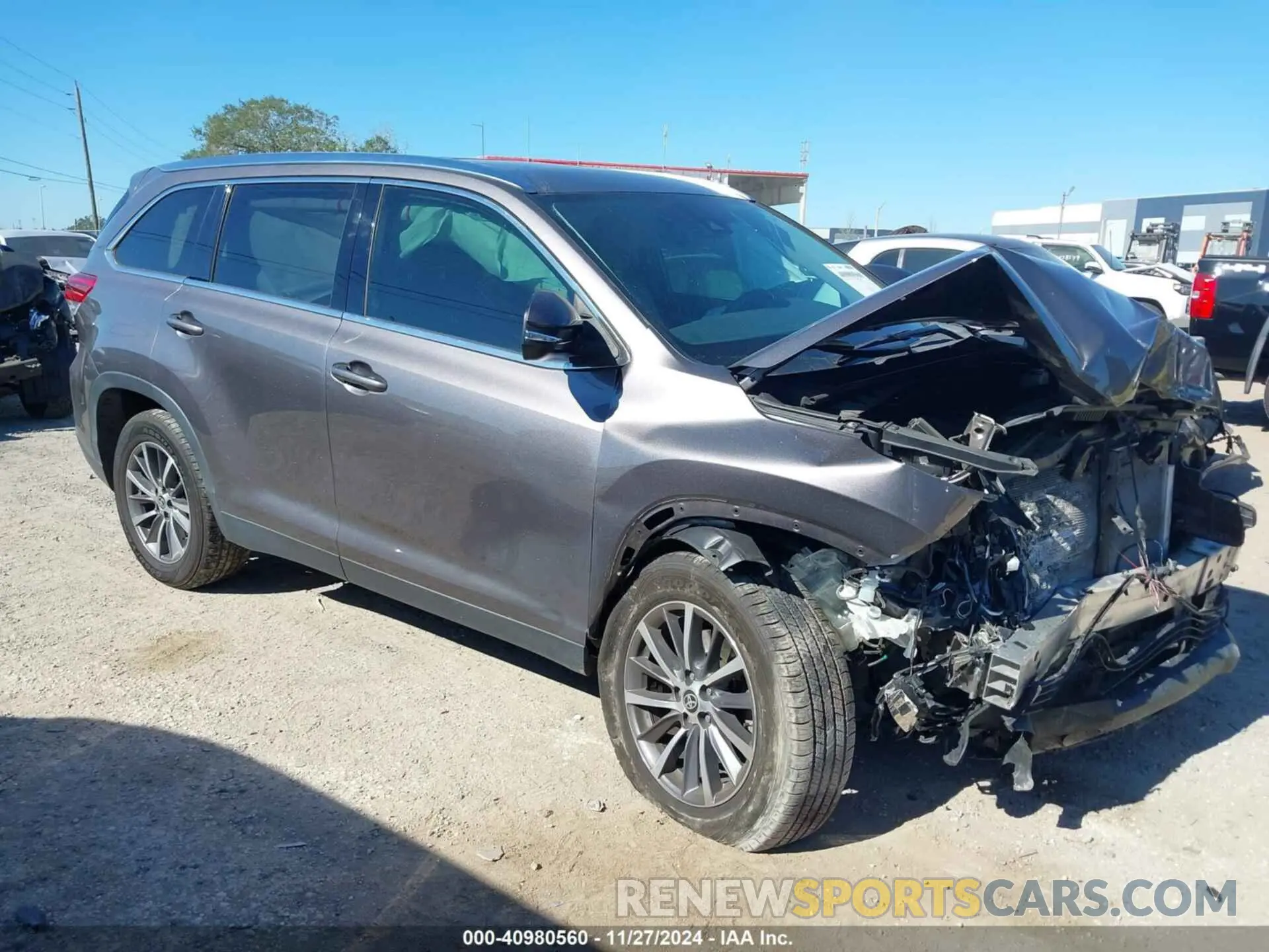 1 fotografías del automóvil dañado 5TDKZRFH8KS574460 TOYOTA HIGHLANDER 2019