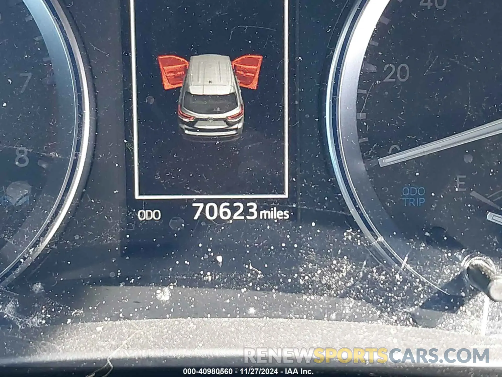 14 fotografías del automóvil dañado 5TDKZRFH8KS574460 TOYOTA HIGHLANDER 2019