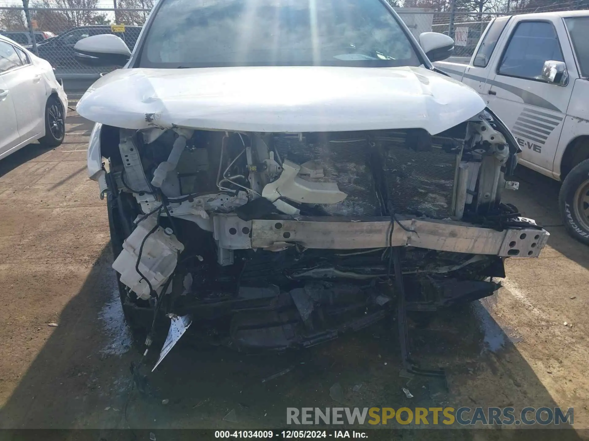 6 fotografías del automóvil dañado 5TDKZRFH9KS318845 TOYOTA HIGHLANDER 2019