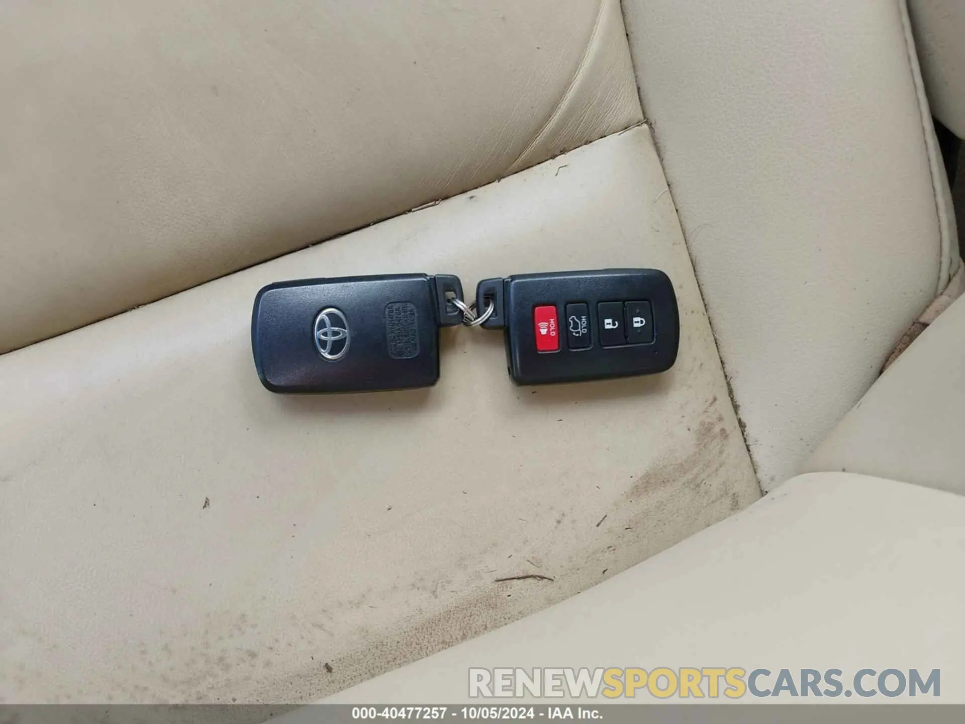 11 fotografías del automóvil dañado 5TDKZRFH9KS366992 TOYOTA HIGHLANDER 2019