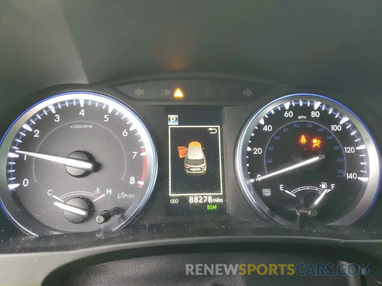 9 fotografías del automóvil dañado 5TDKZRFH9KS560034 TOYOTA HIGHLANDER 2019